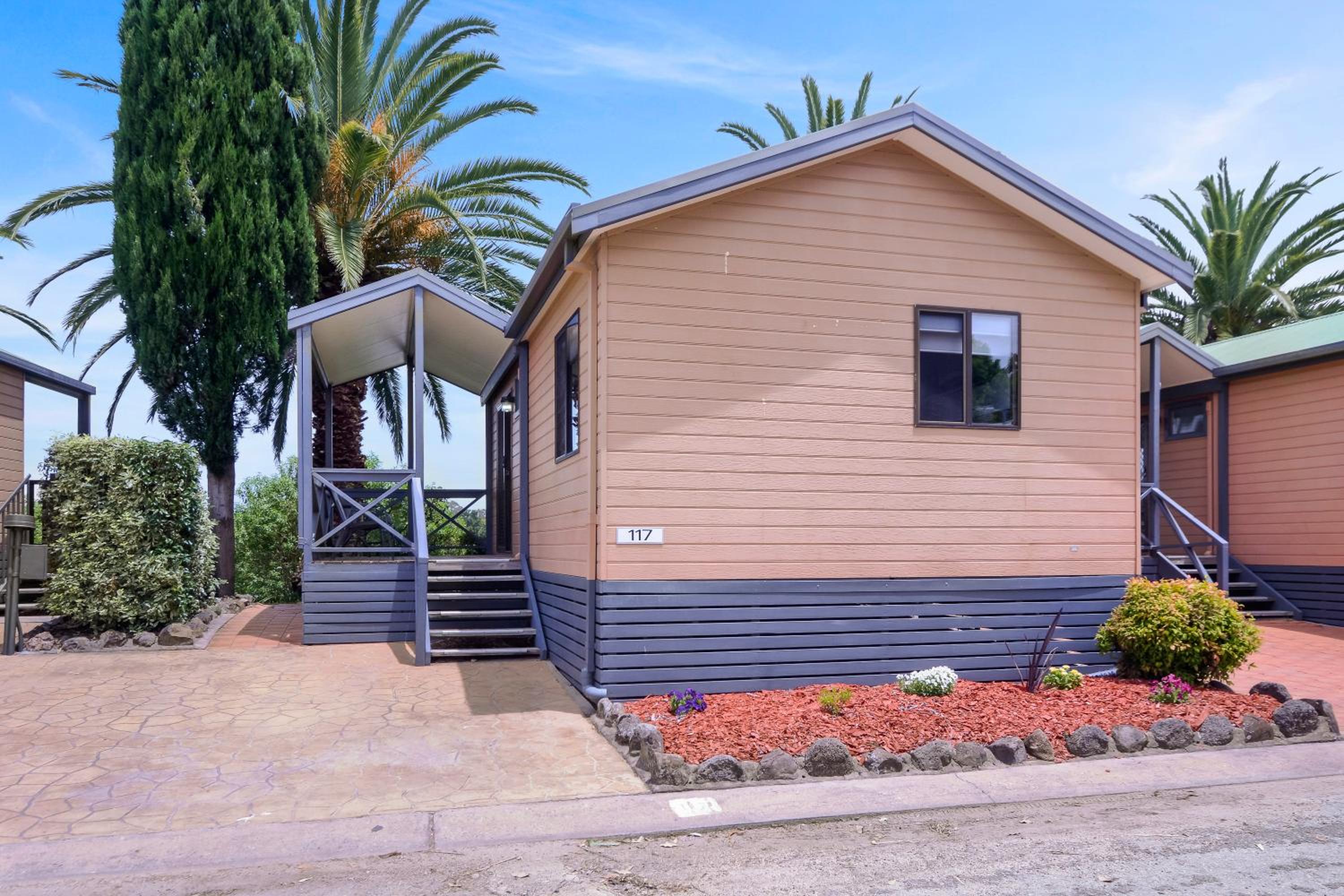 Deluxe Riverfront 2 Bedroom Spa Villa - Not Pet Friendly photo 2