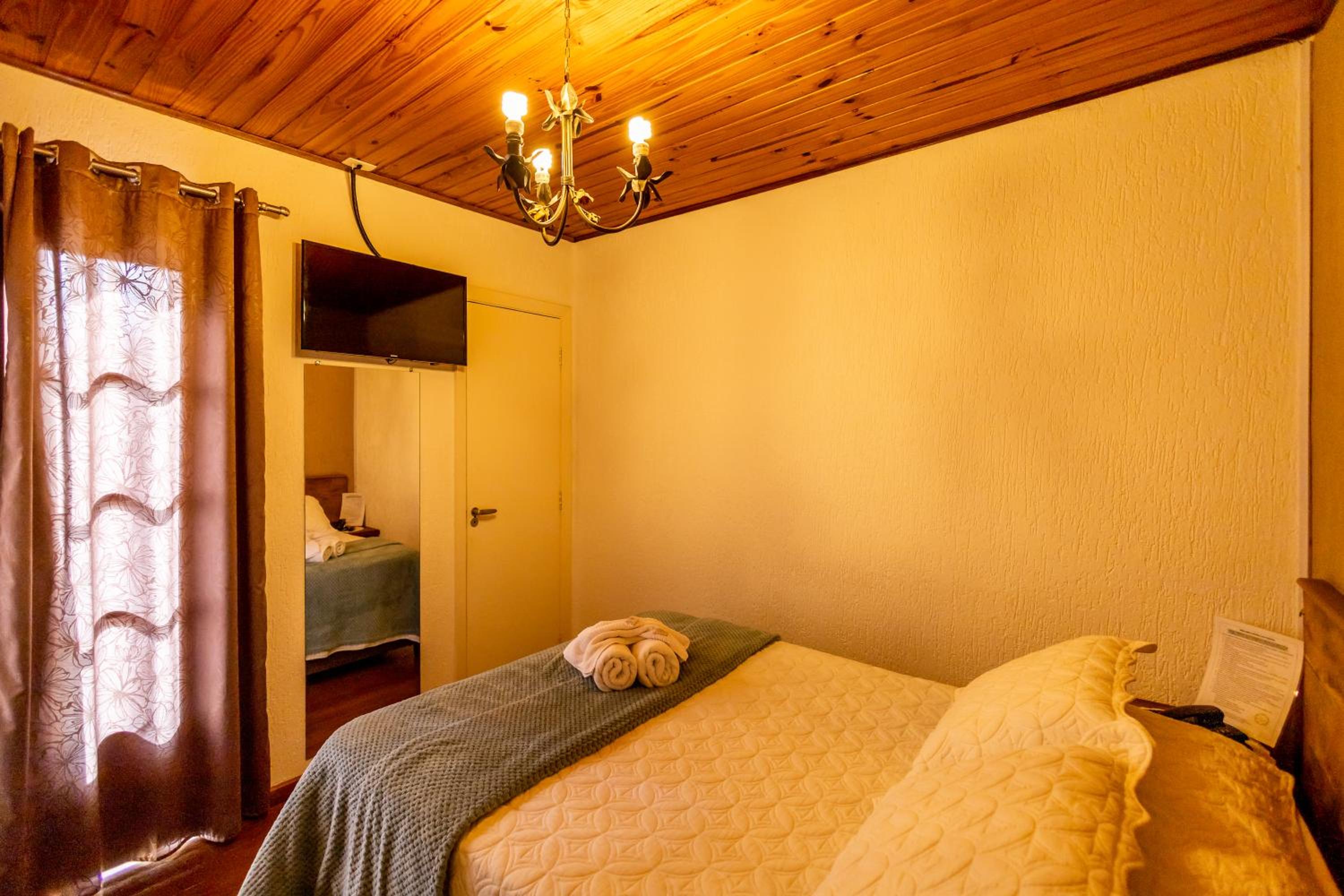Deluxe Double Room with Balcony photo 2