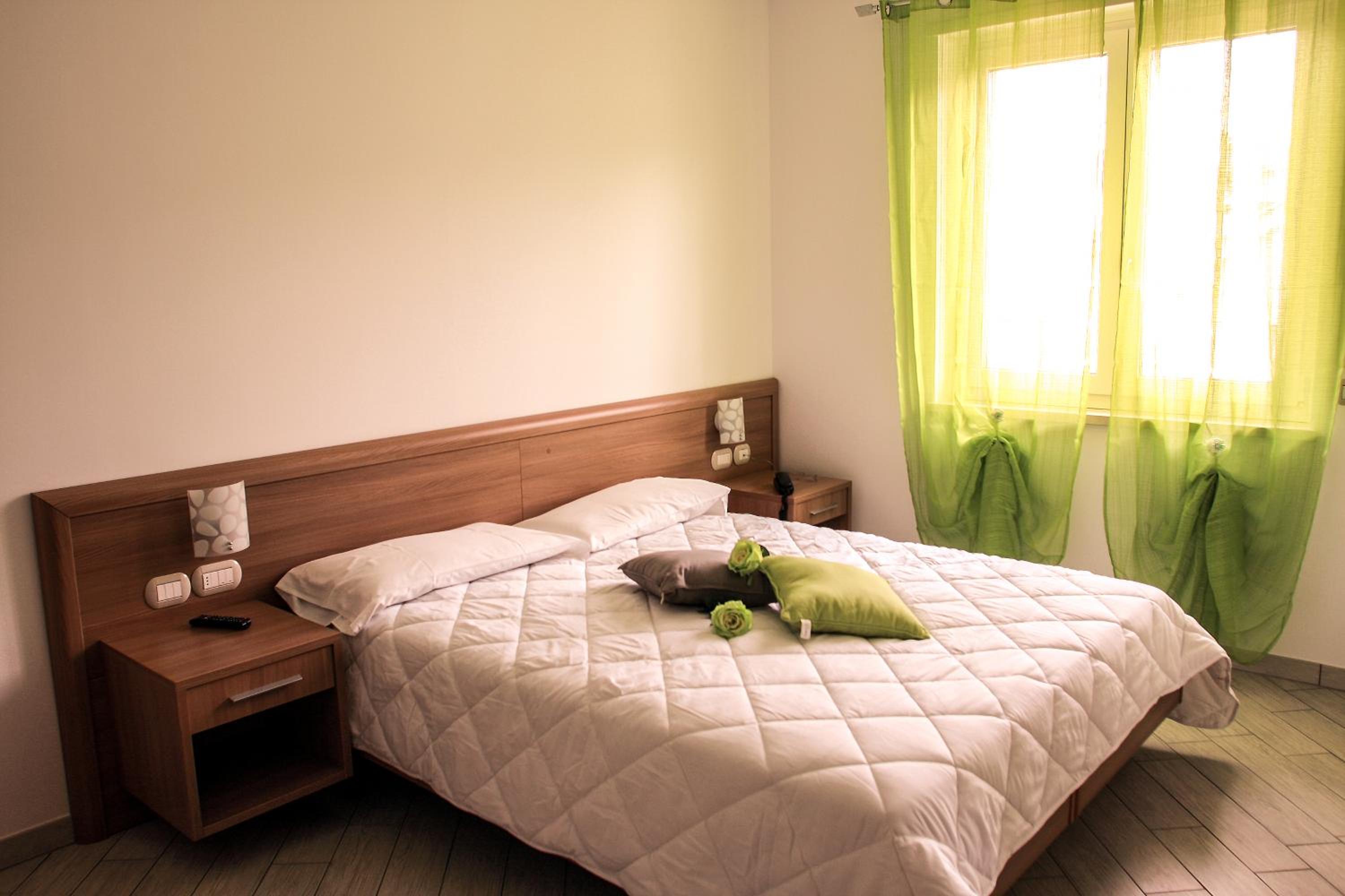 Double Room - Photo 1