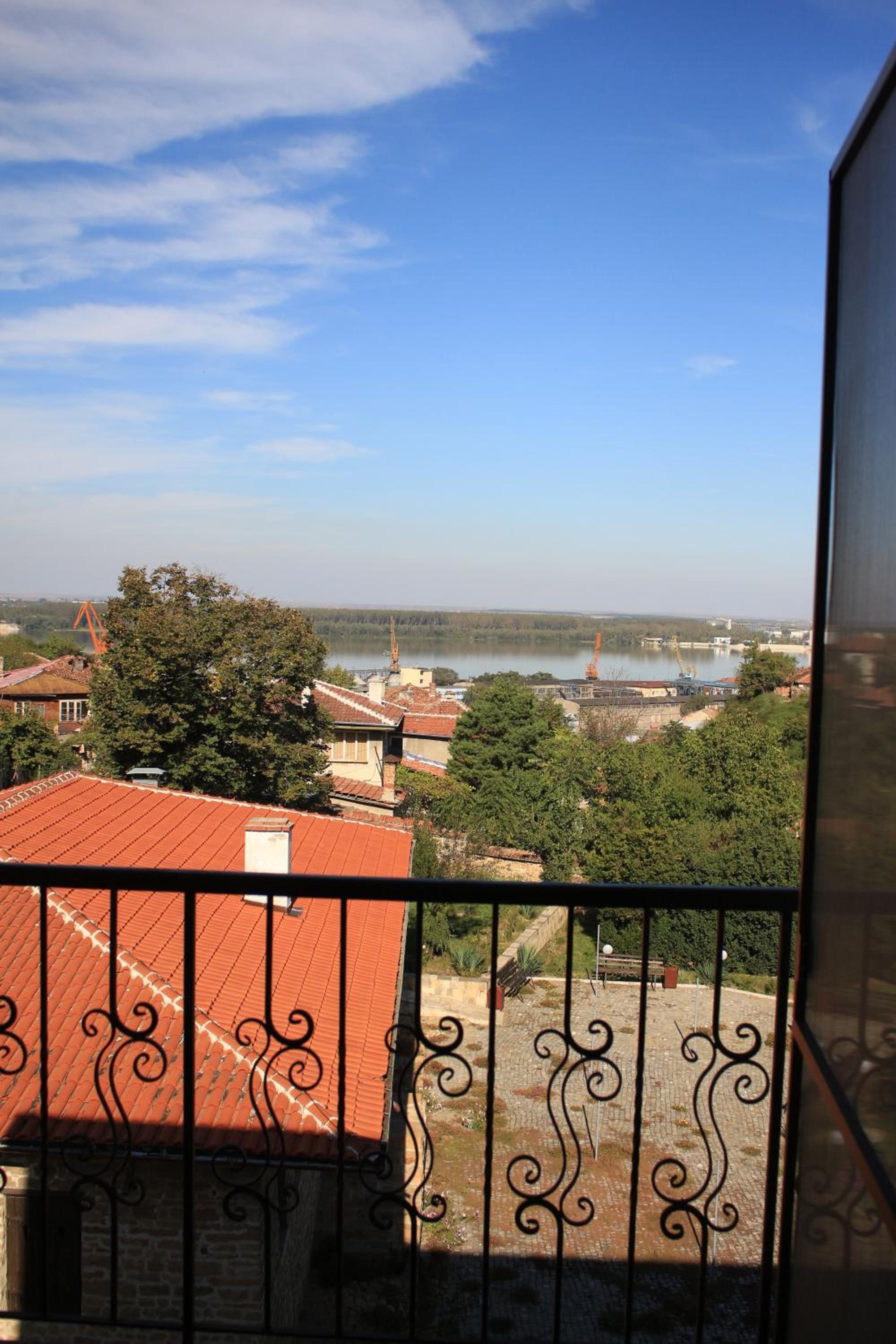 Double Room with Balcony photo 2