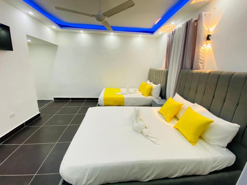 Quarto Duplo