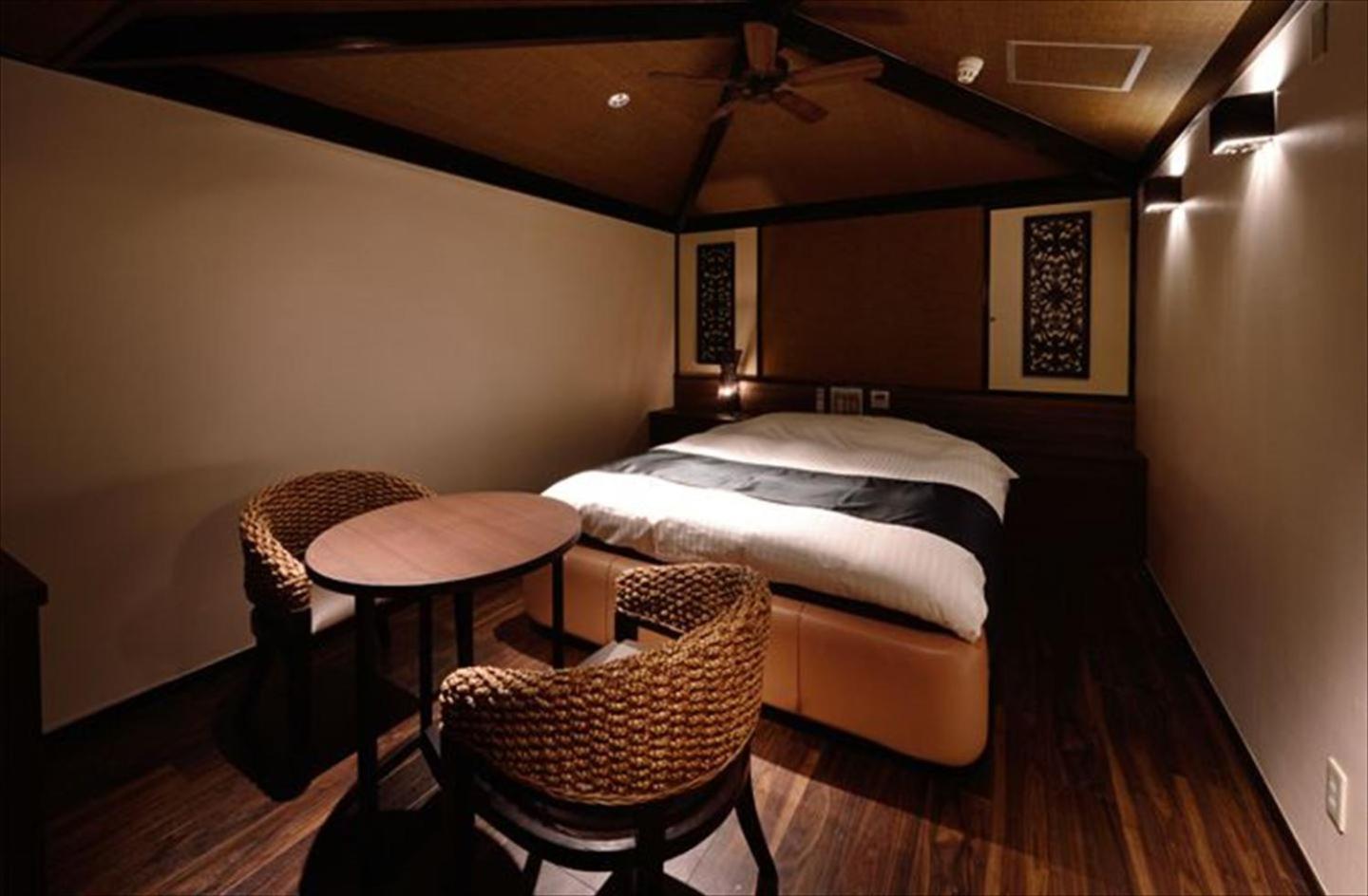 Economy Double Room - Photo 6