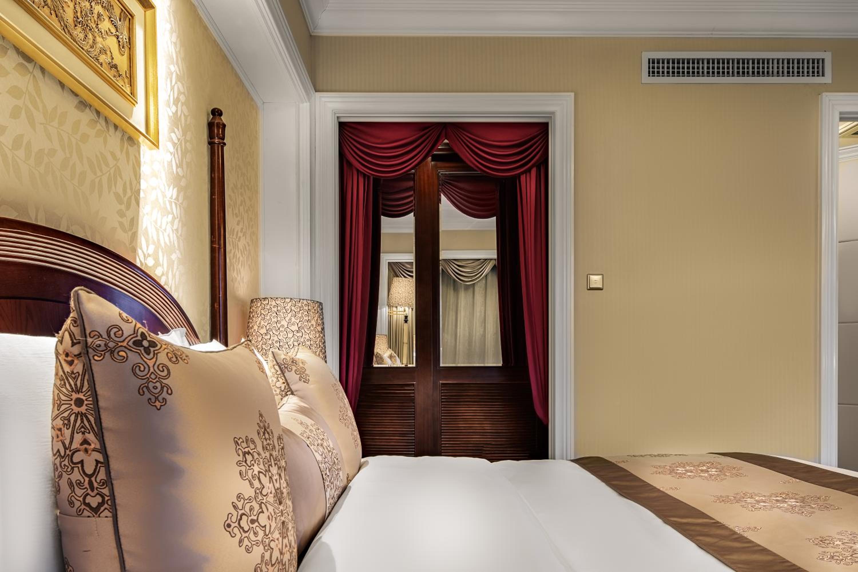 Deluxe Executive Double Room(Advance) photo 2