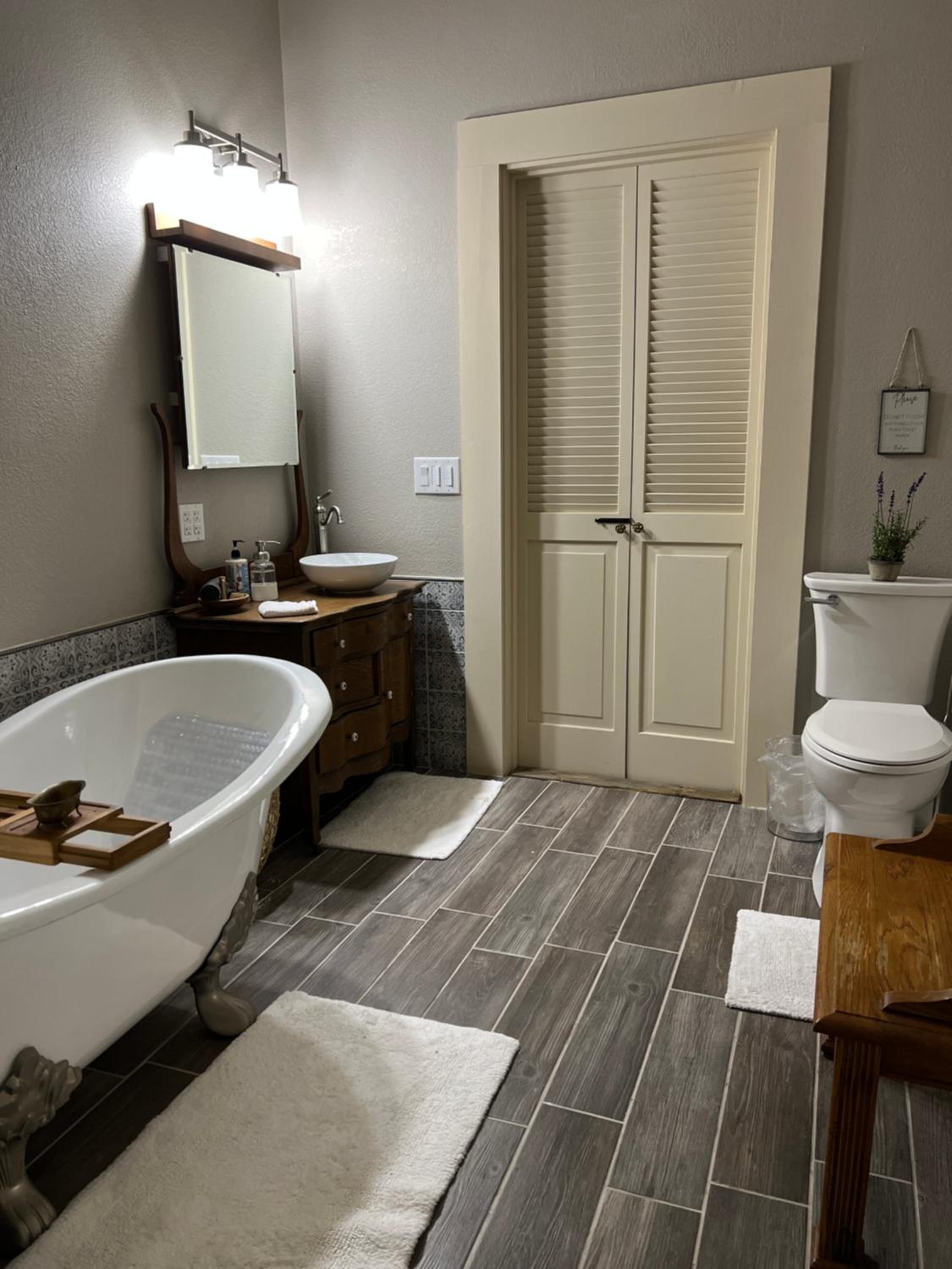 Deluxe Double or Twin Room - Photo 3
