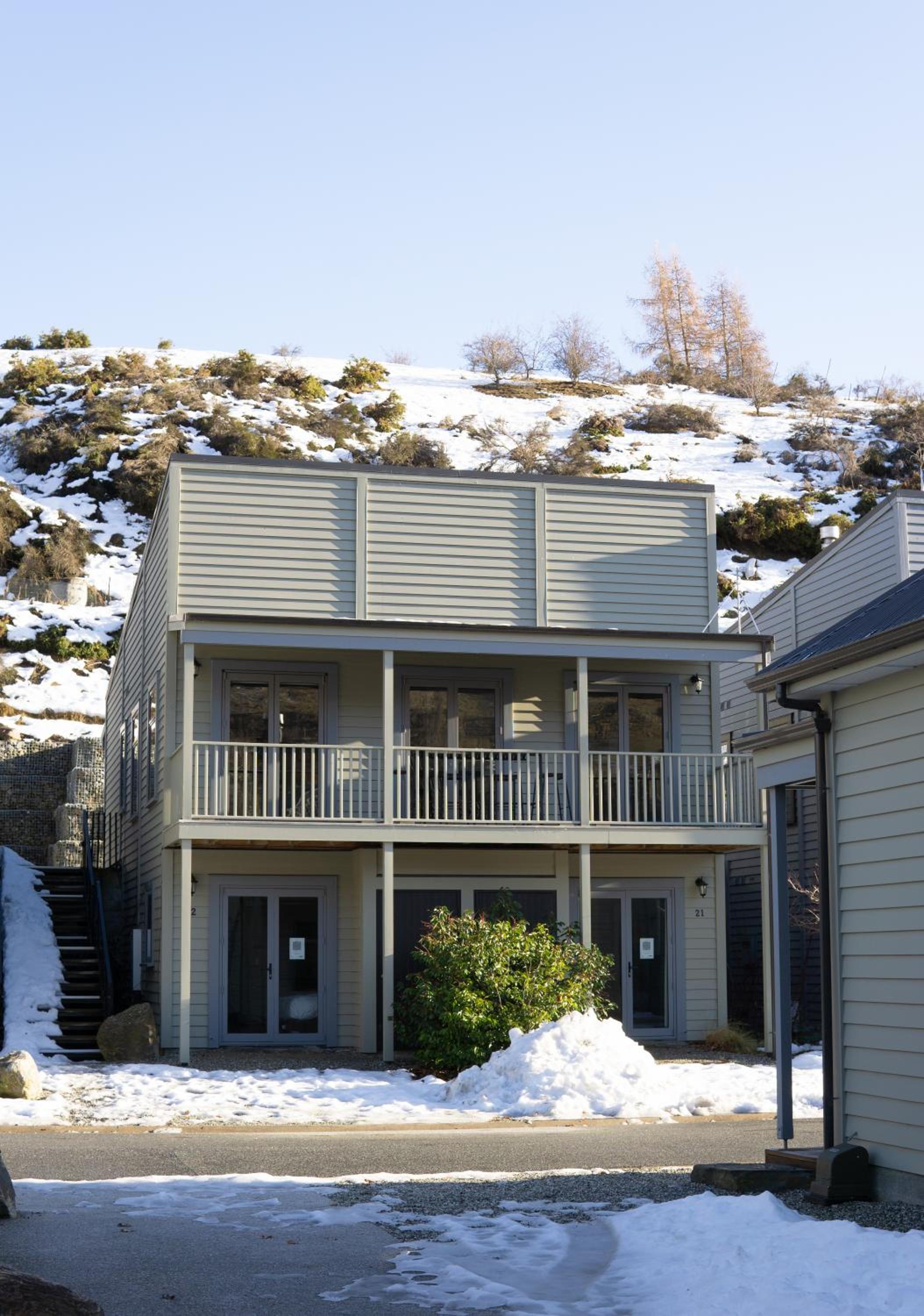 Villa photo 3