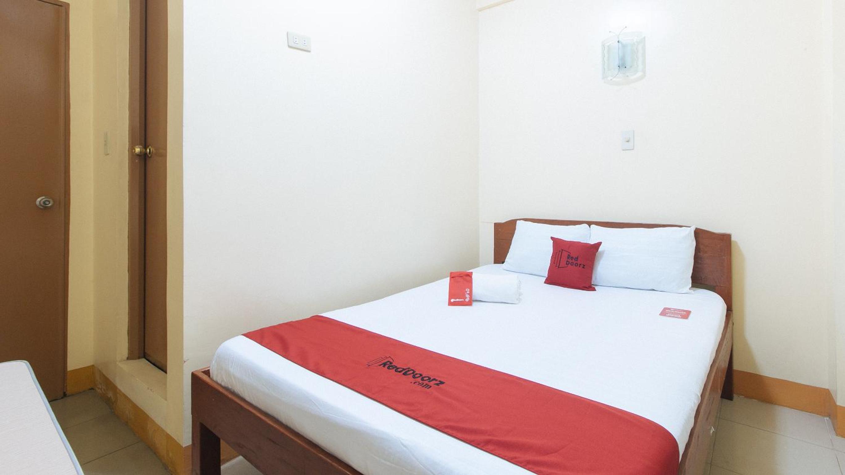 Double Room - Photo 1