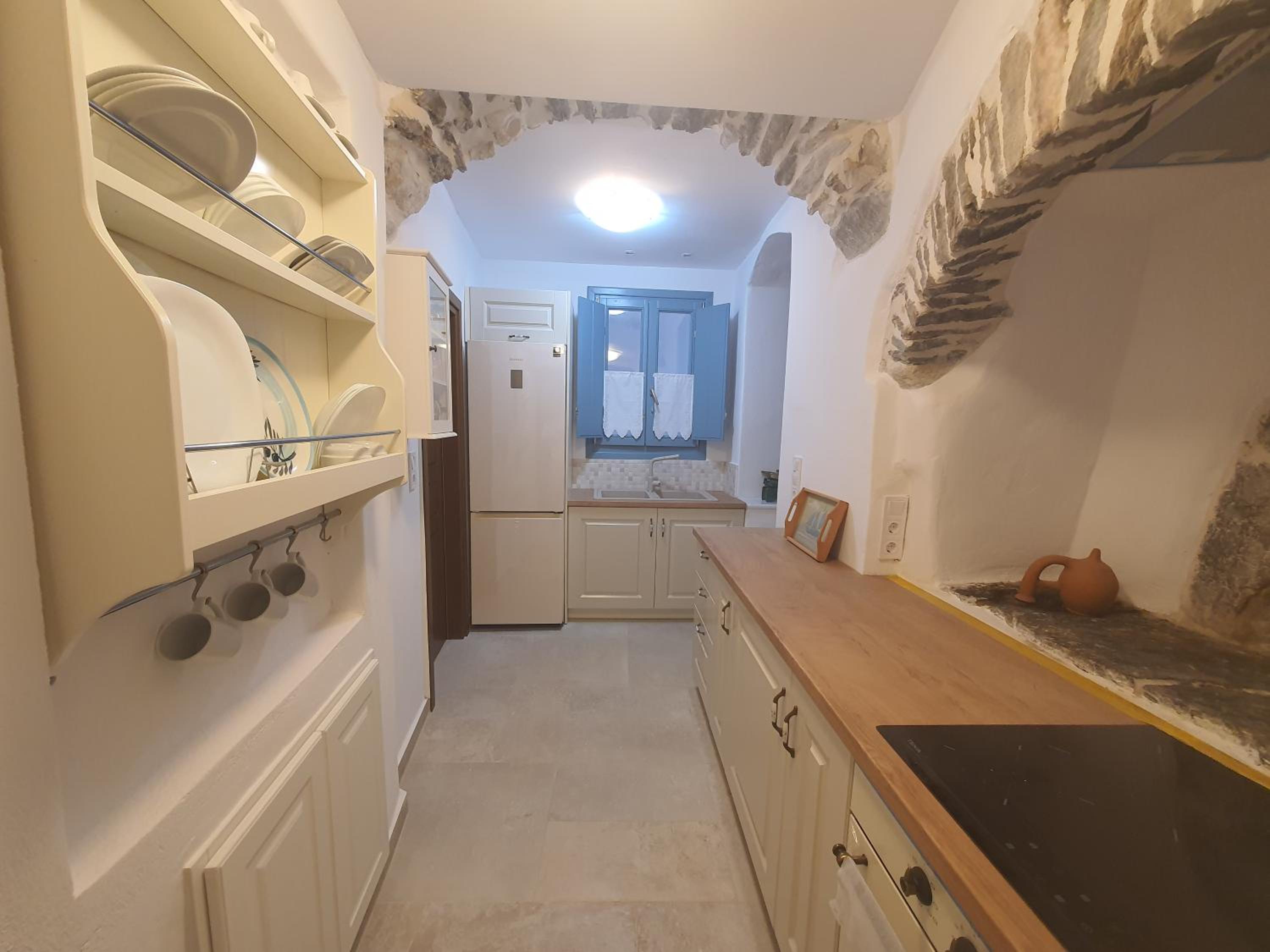 One-Bedroom House - Photo 14