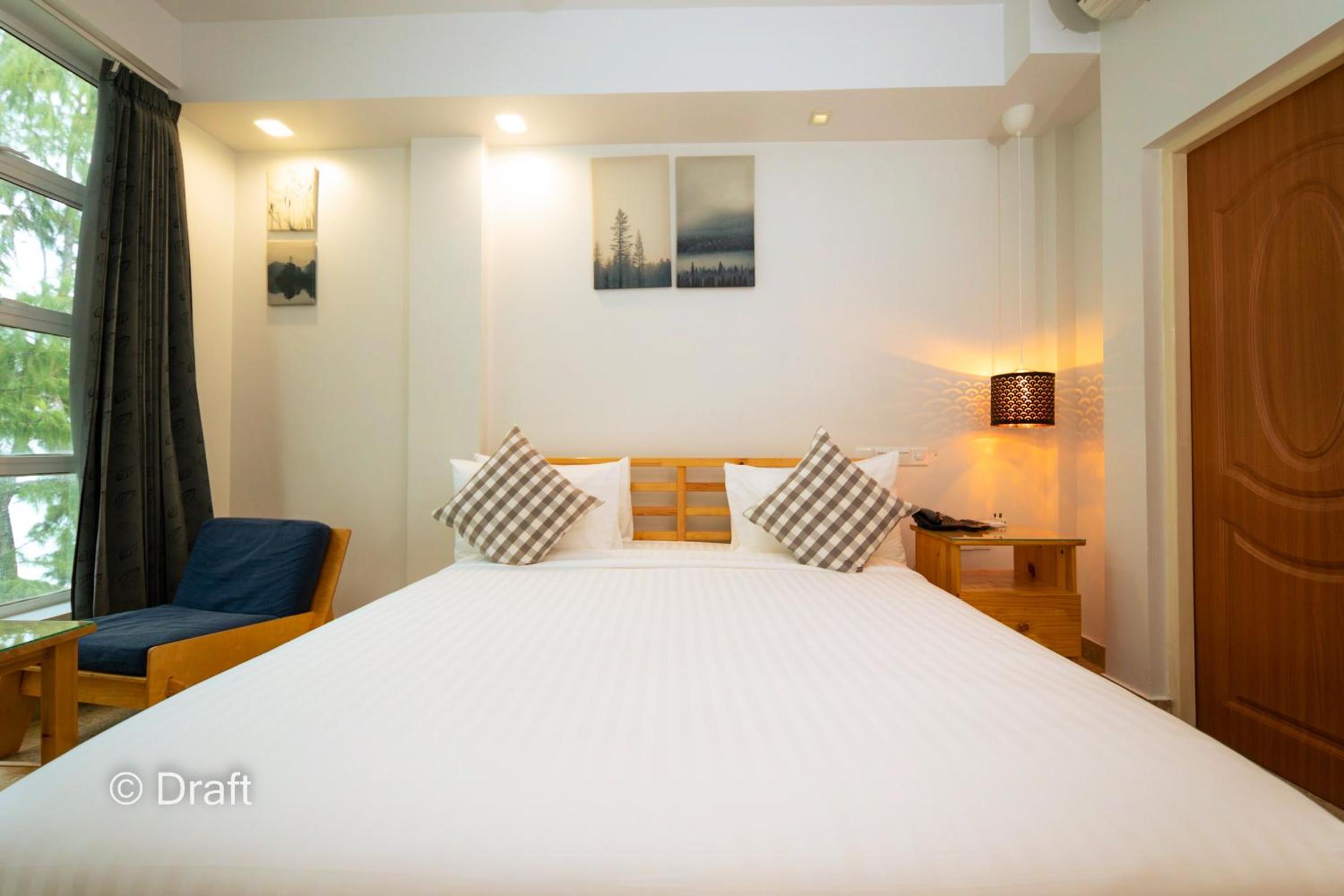 Deluxe Double Room with Sea View - Photo 1