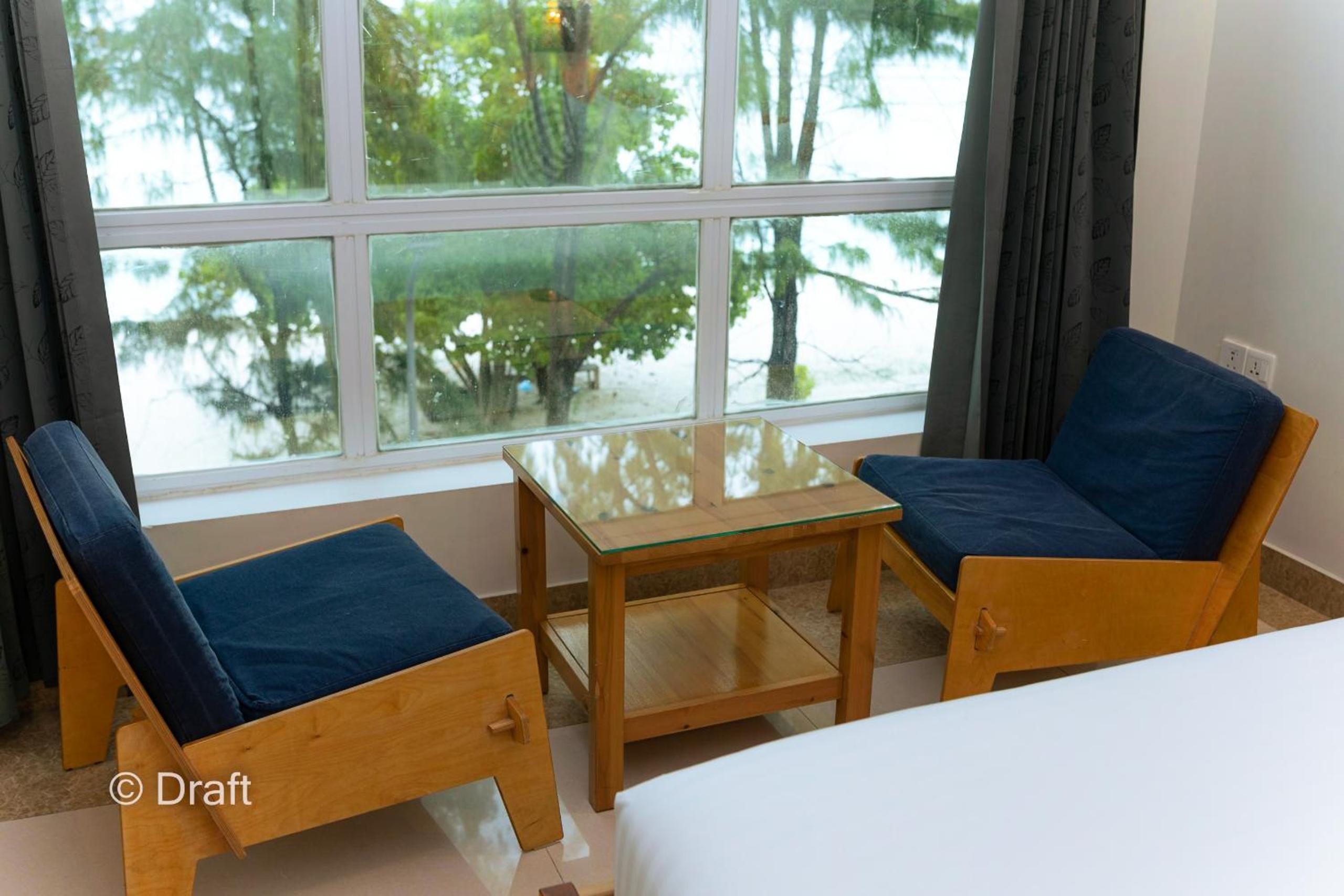 Deluxe Double Room with Sea View - Photo 6