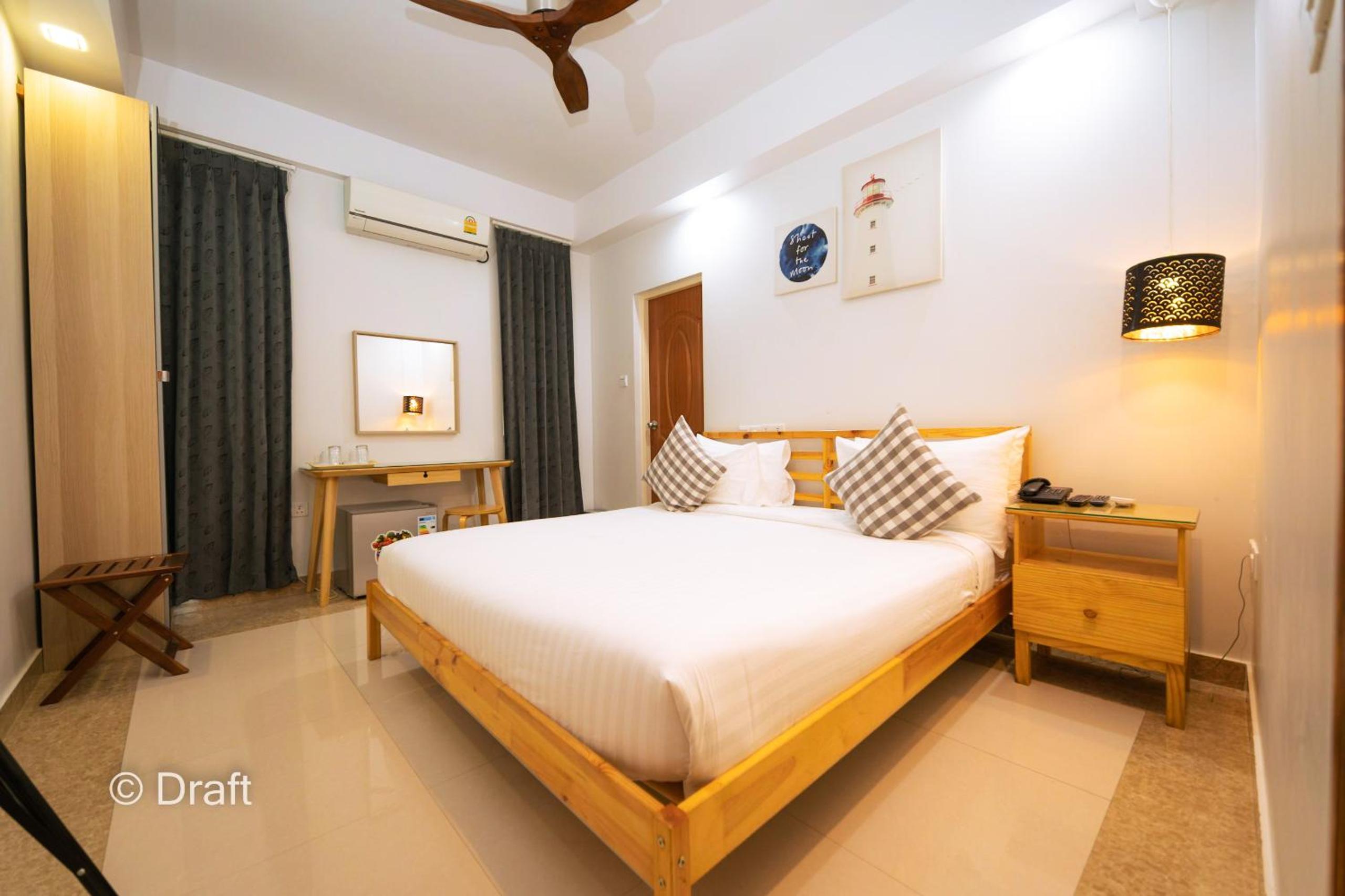 Standard Double Room - Photo 6