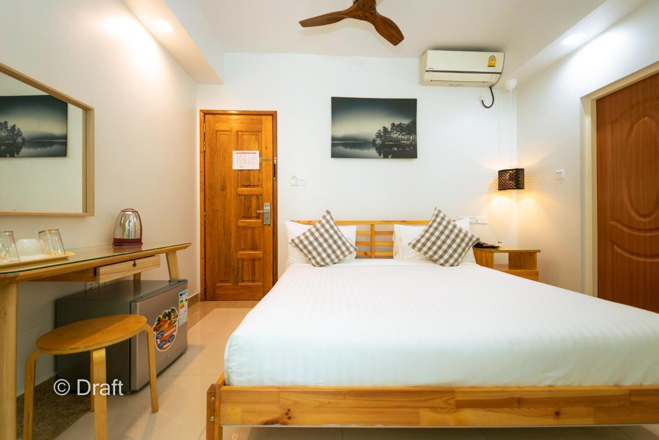 Standard Double Room - Photo 4