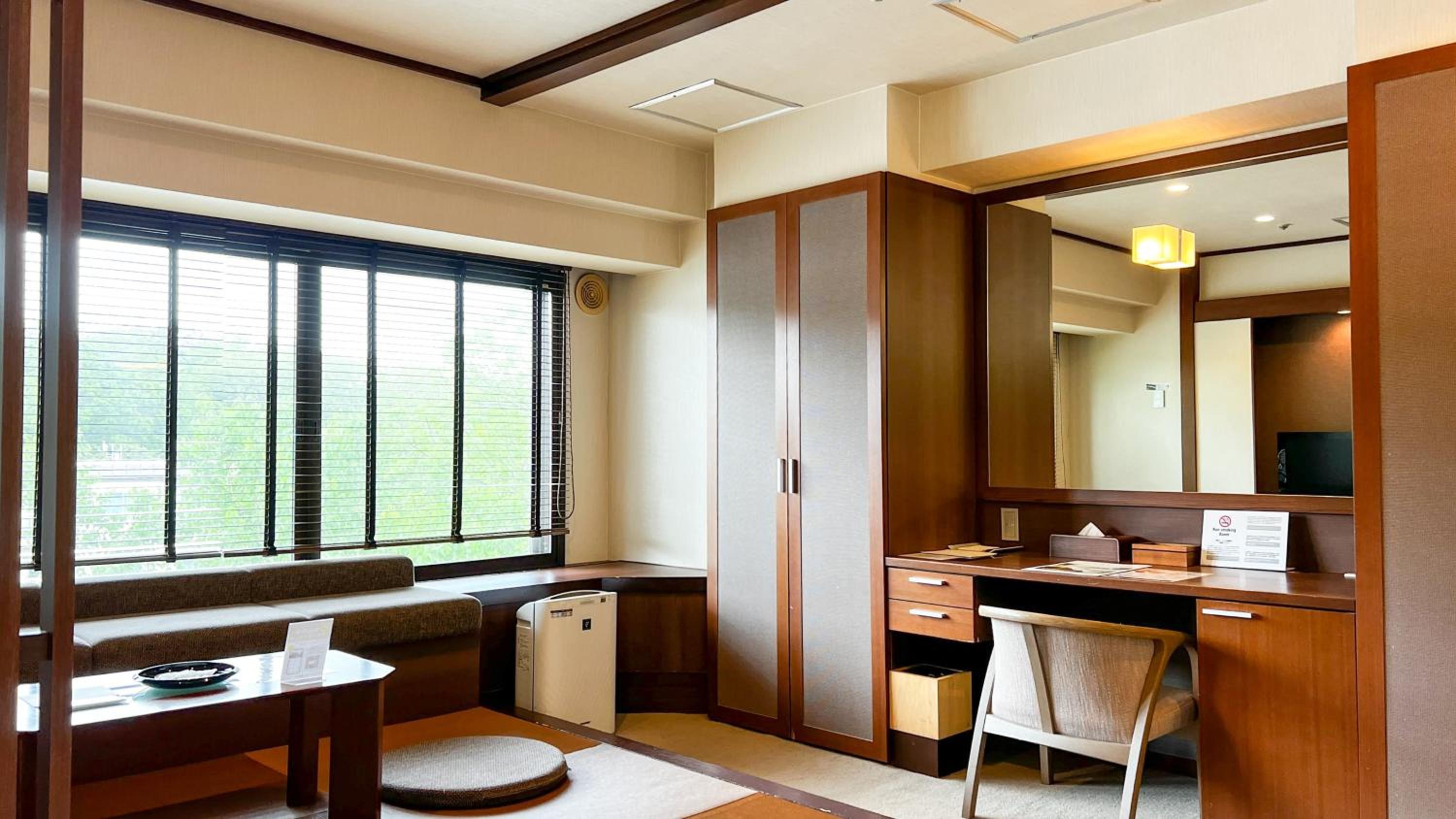 Room with Tatami Area & Shower Booth - Non-Smoking - Buffet Breakfast + Buffet Dinner Included - Photo 15