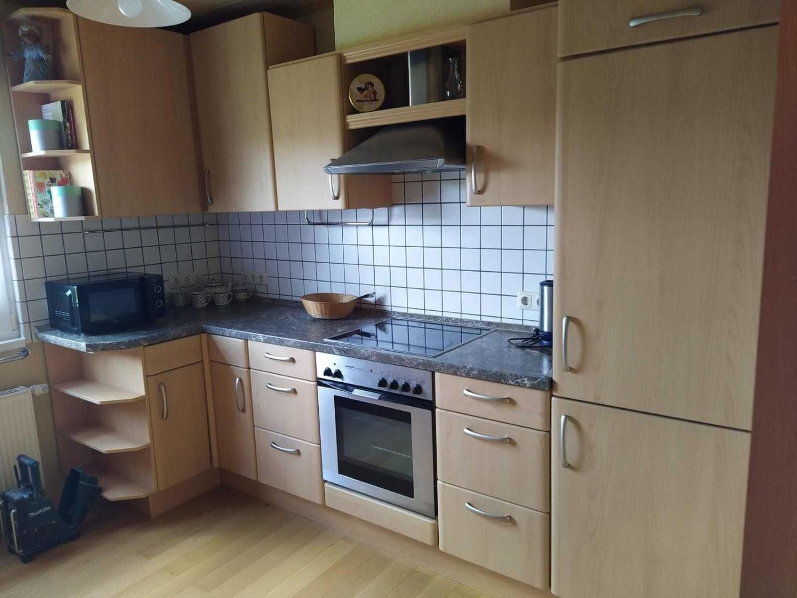 Three-Bedroom Apartment with Balcony and Terrace photo 3
