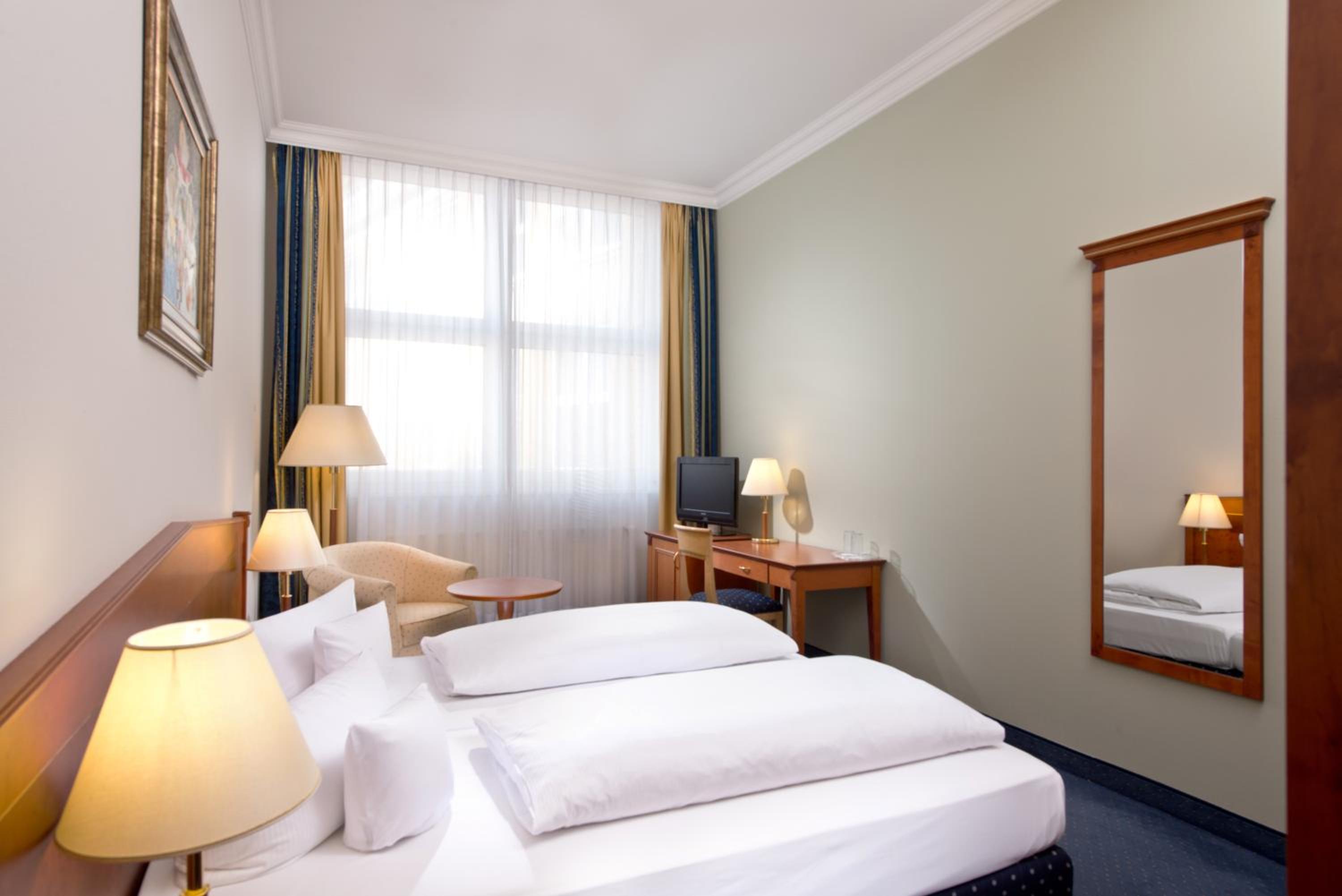 Standard Single Room