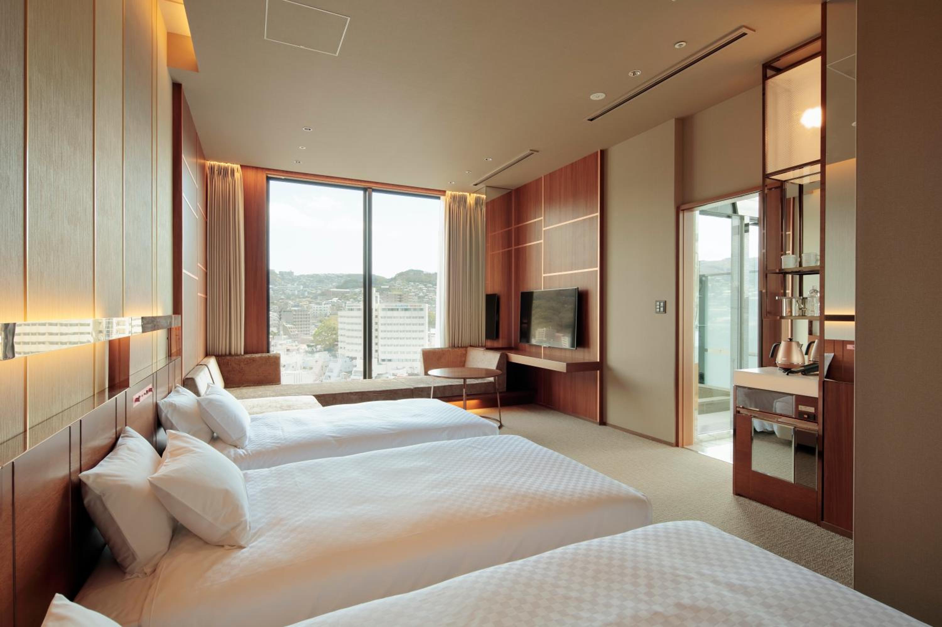 Triple Room with Sofa Bed and Private Open Air Bath - Non-Smoking photo 1