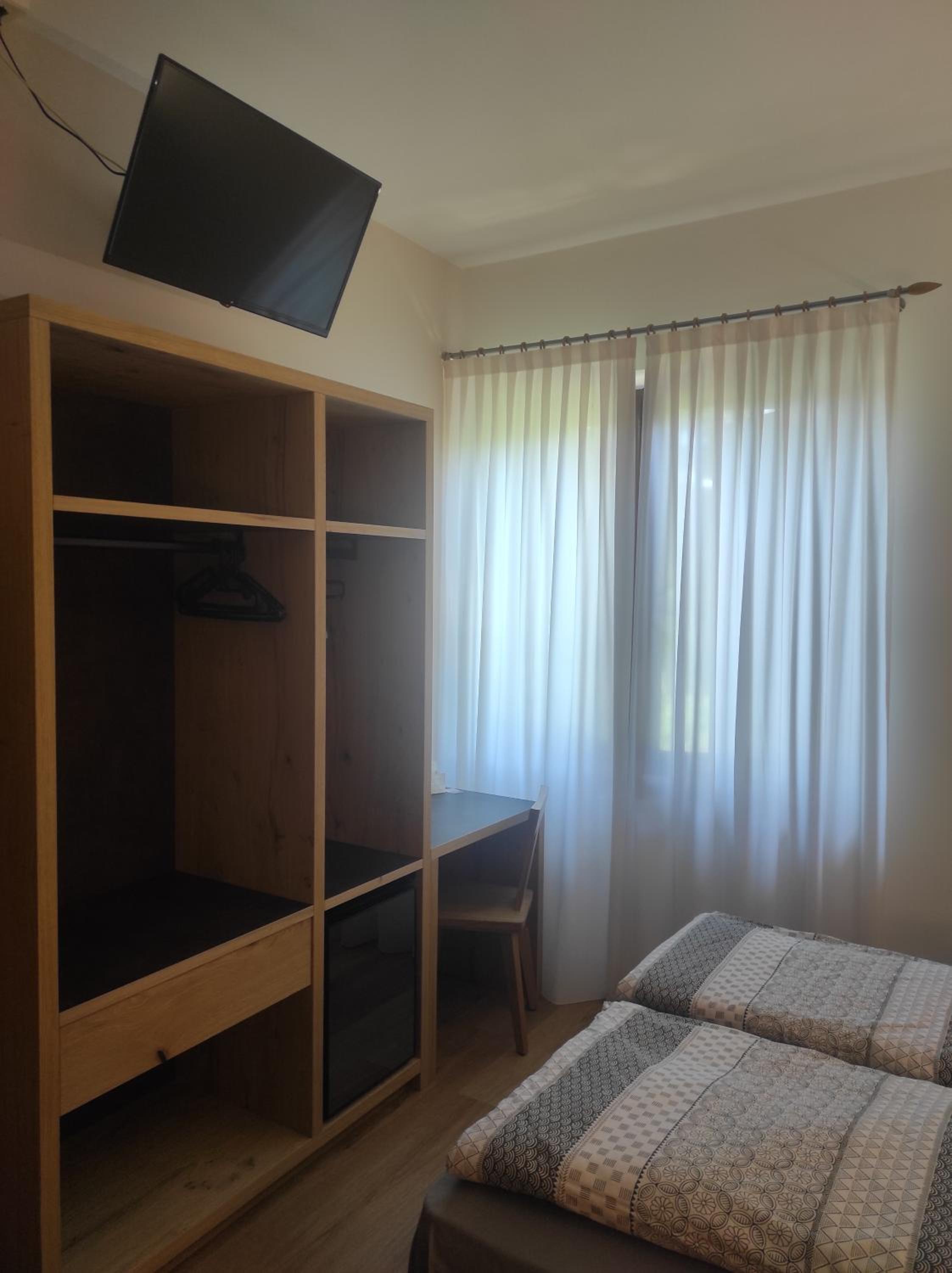 Superior Double or Twin Room - Photo 3