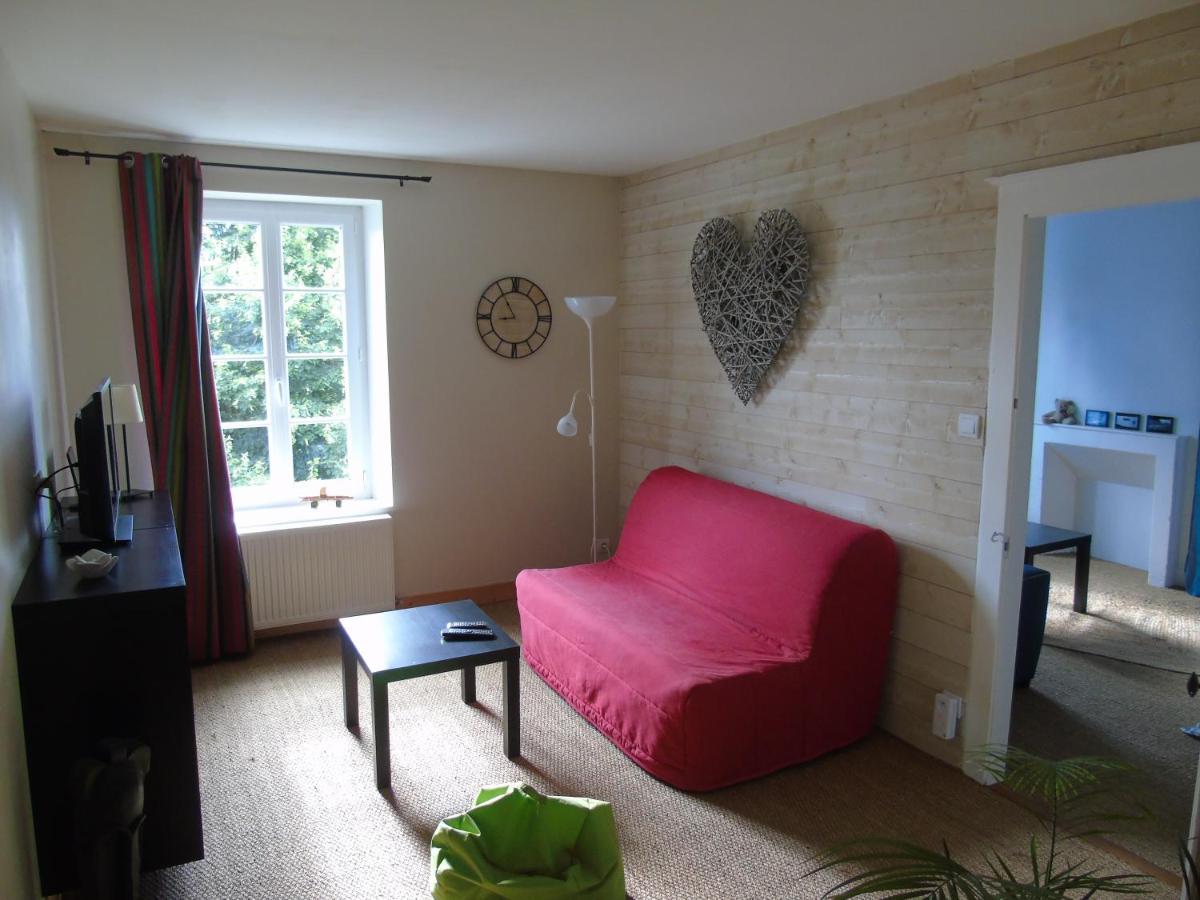 Family Room with Garden View - Photo 5