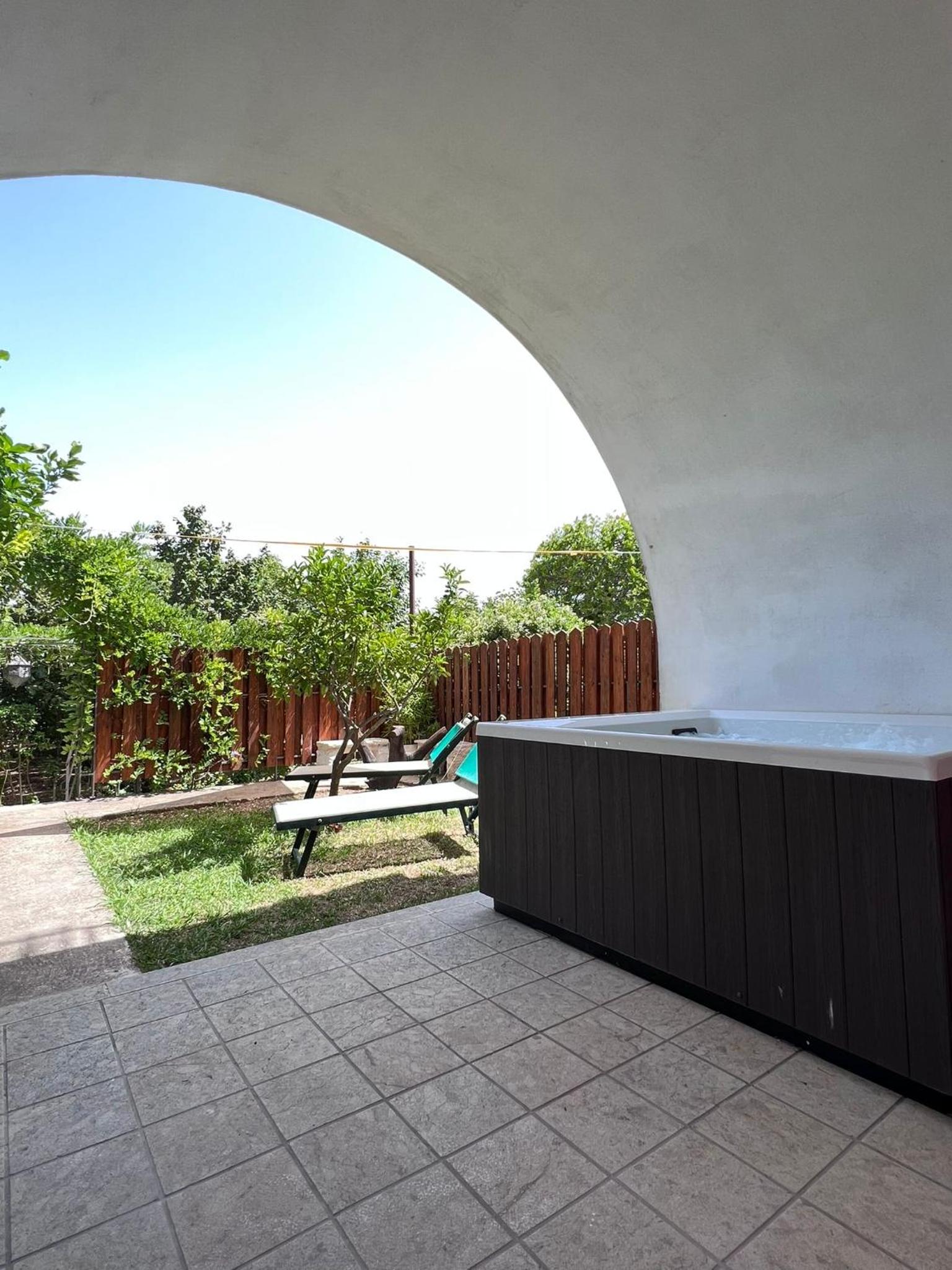  Junior Suite with Spa Bath - Photo 3