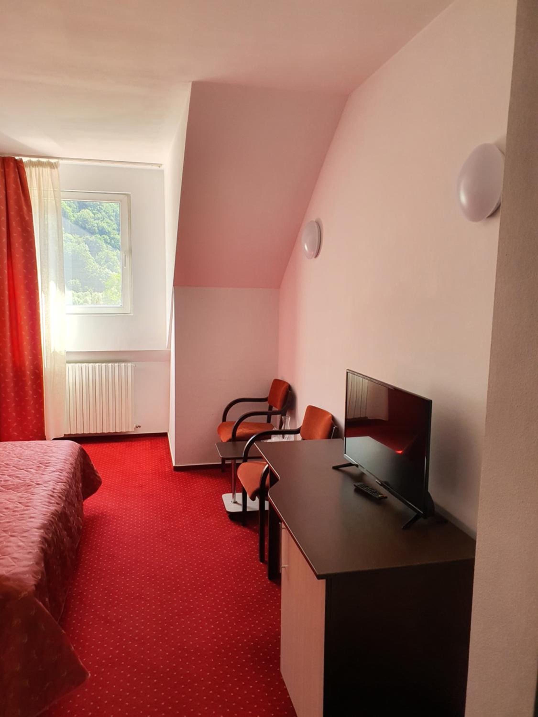 Attic Twin Room