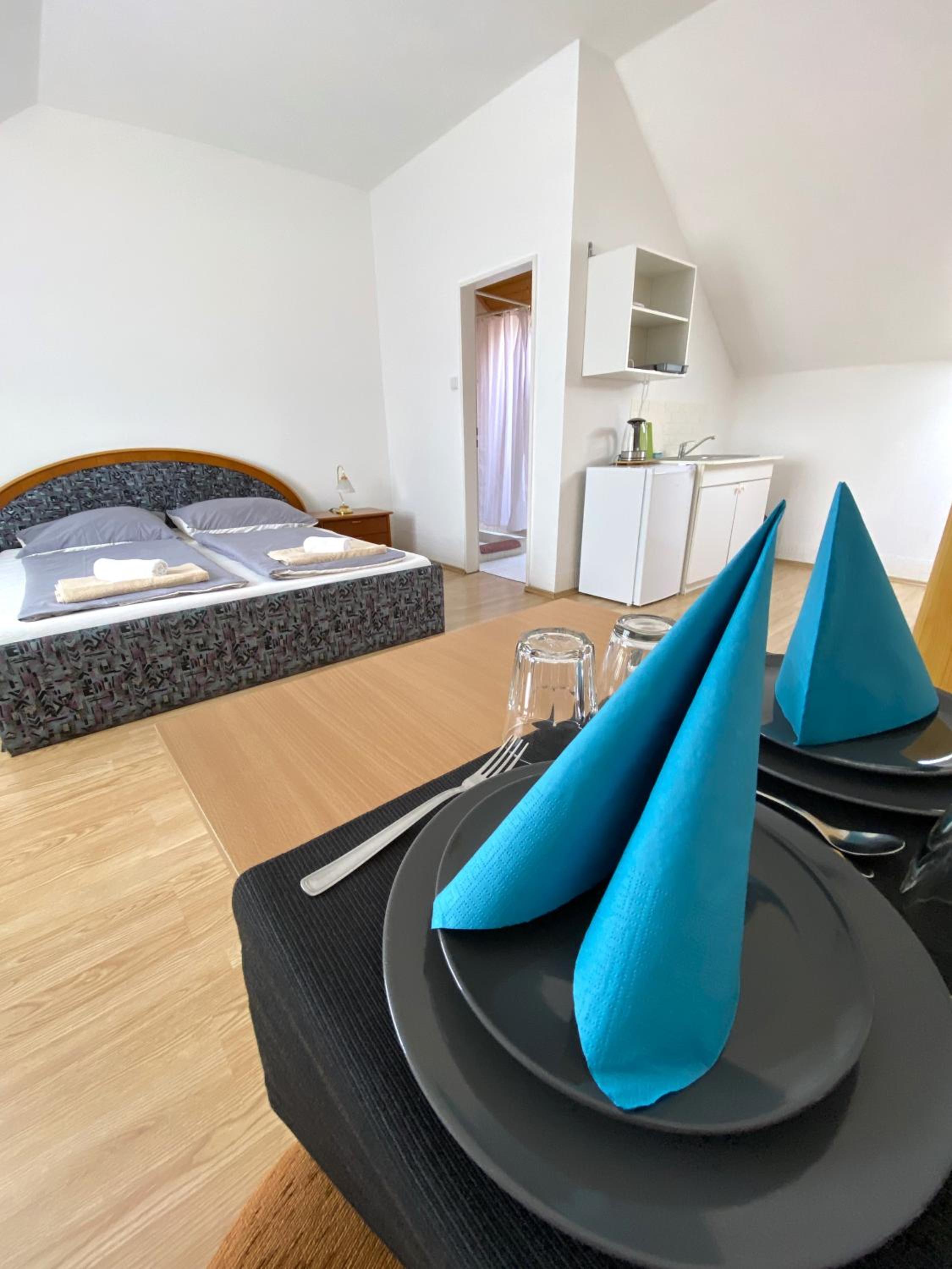 Deluxe Double Room photo 2