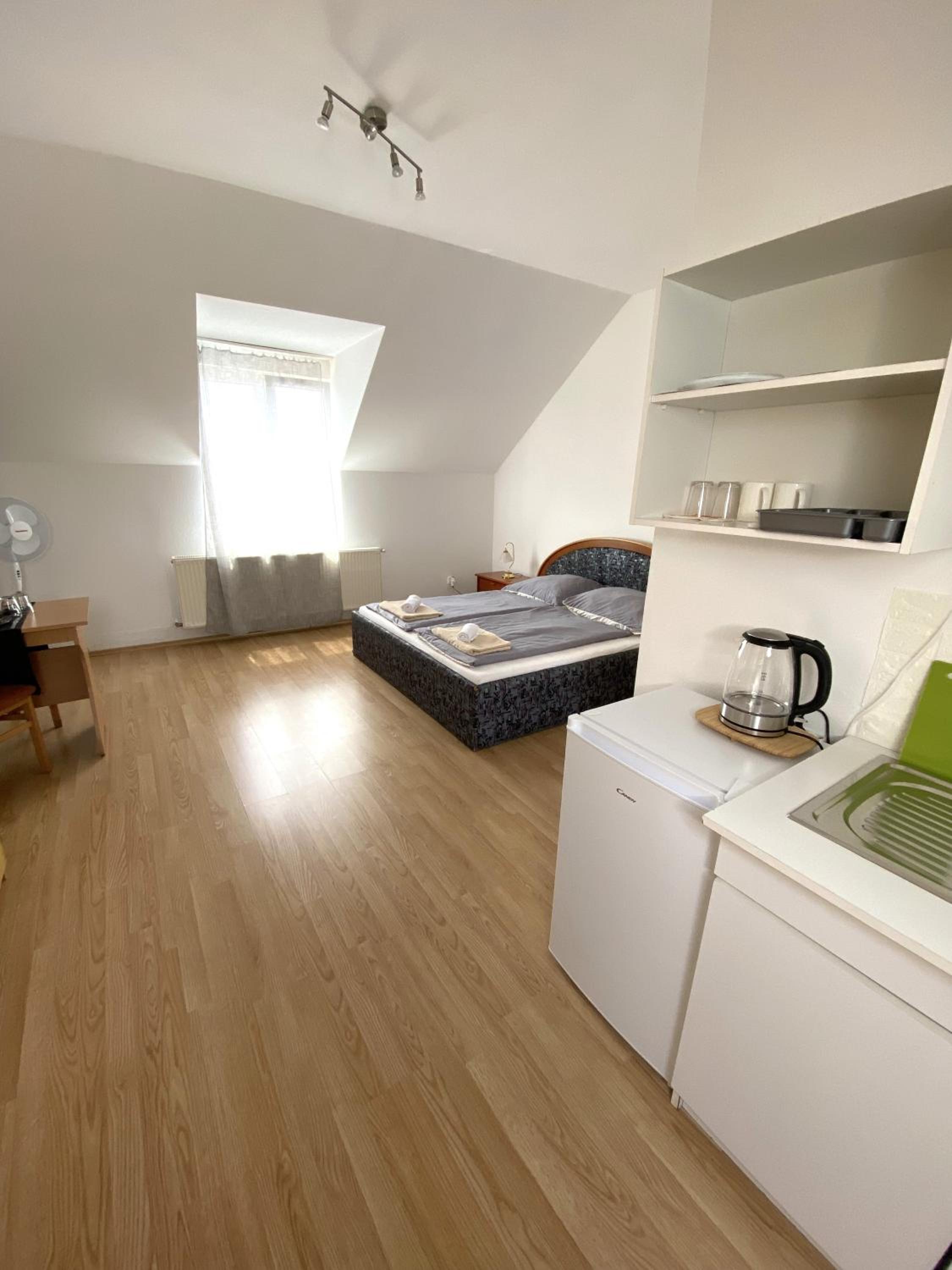 Standard Double Room photo 2