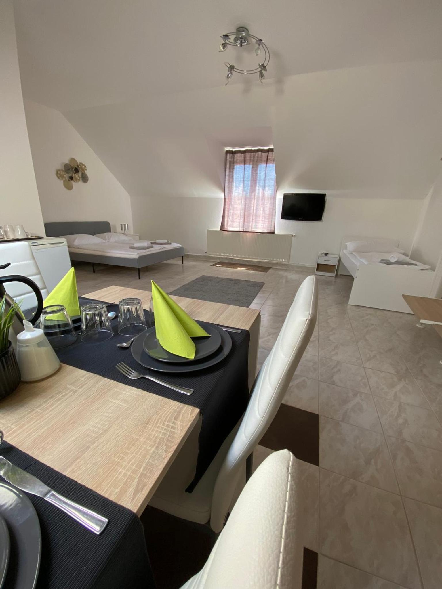 Standard Triple Room photo 1