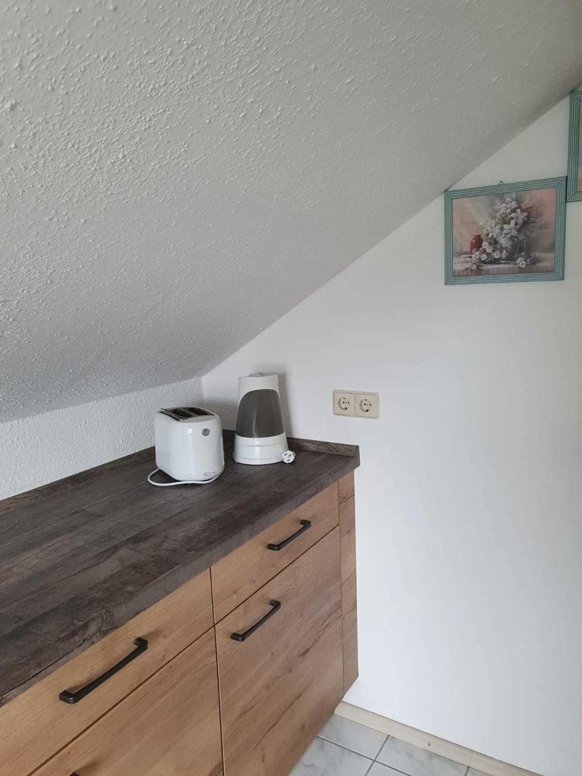 Three-Bedroom Apartment with Balcony photo 2