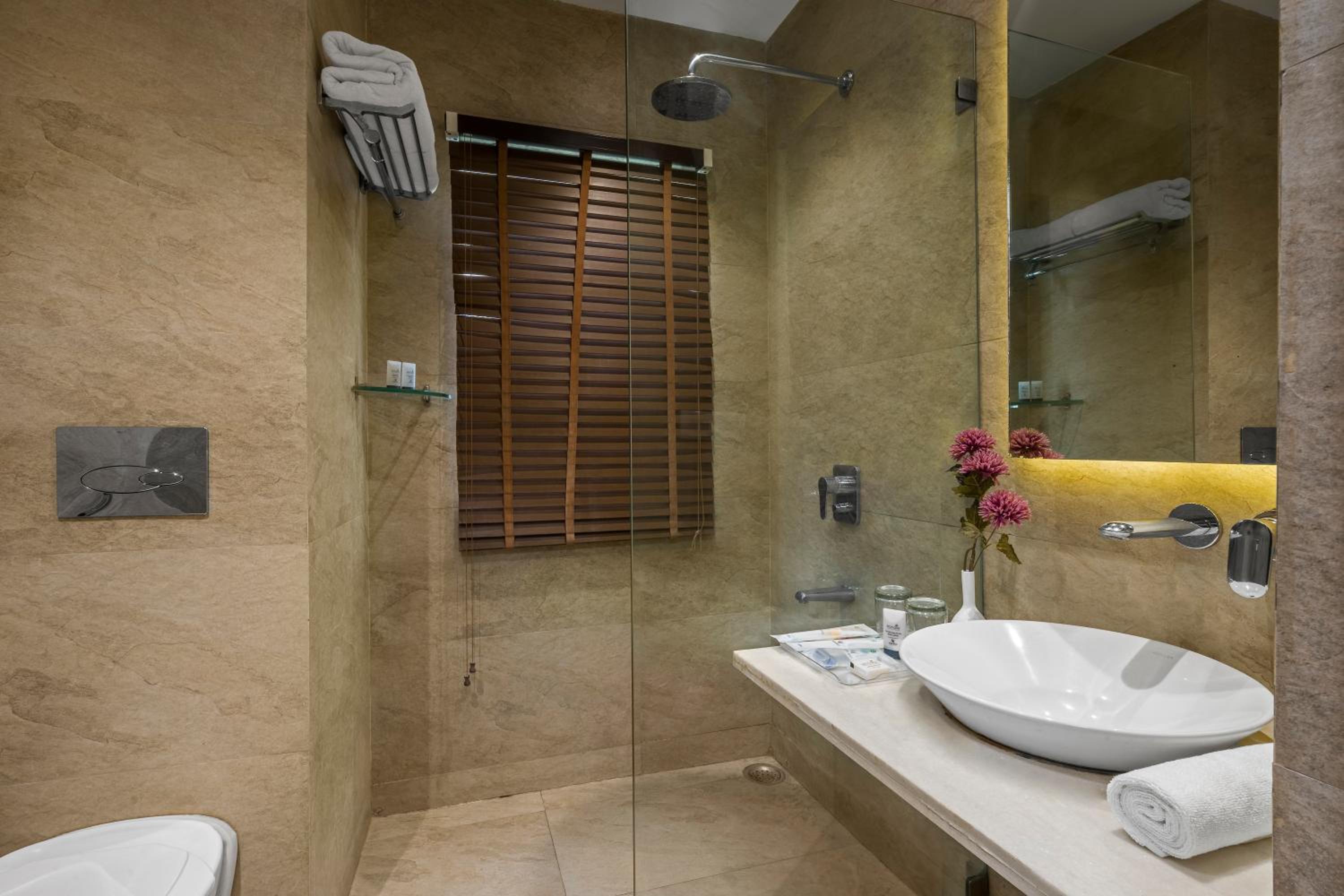 Deluxe Double Room - Photo 3