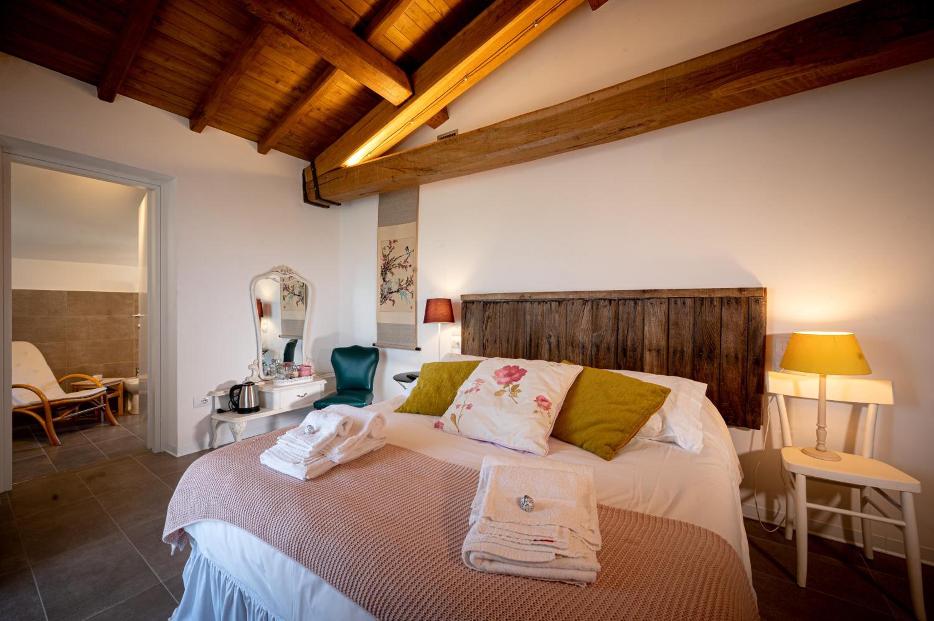 Double Room with Pool View photo 1