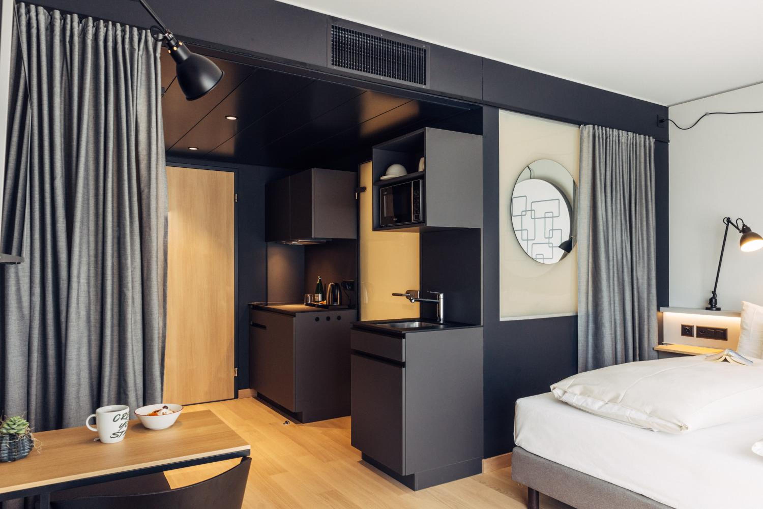 Two-Bedroom Apartment - Photo 3