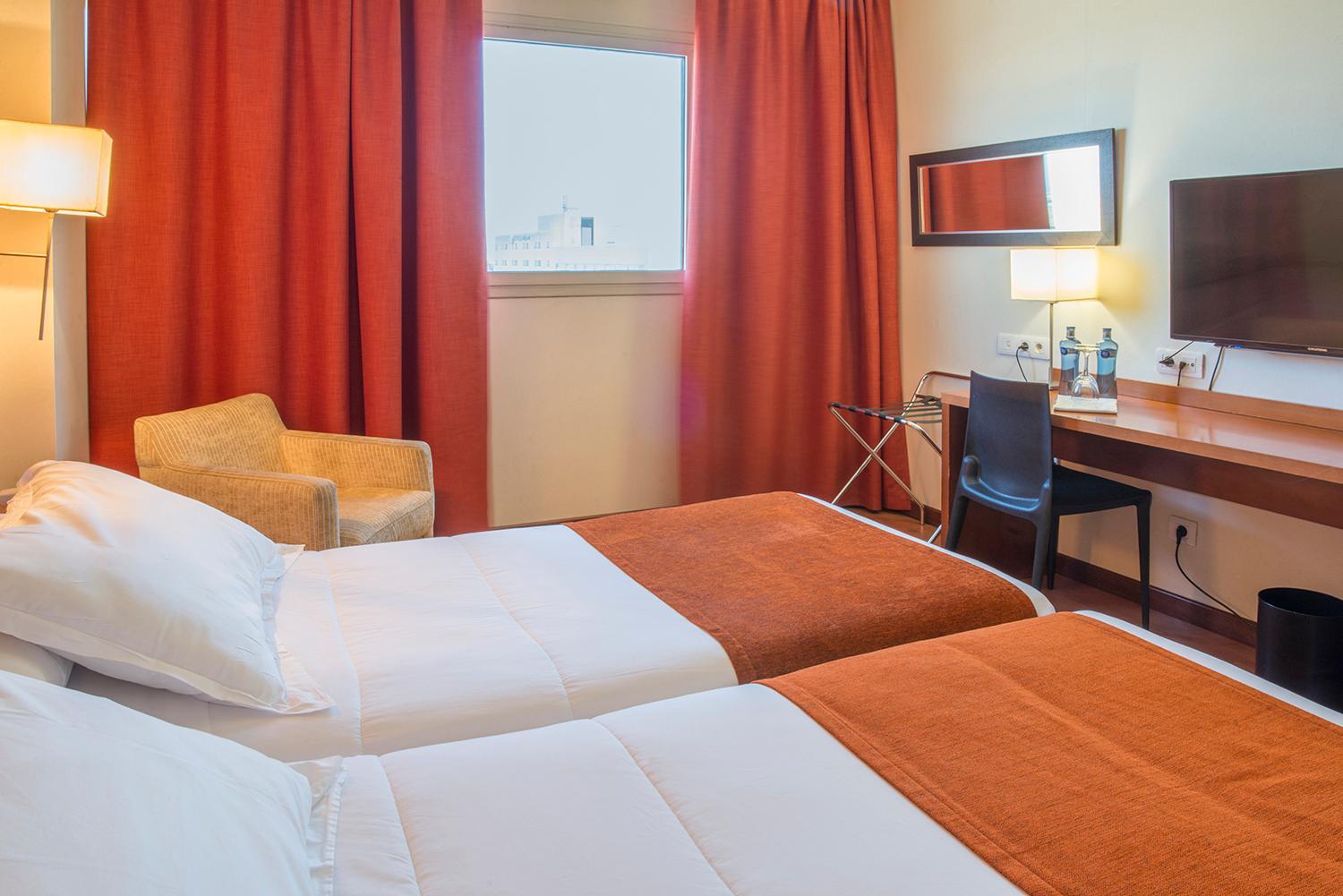 Double or Twin Room - Photo 1