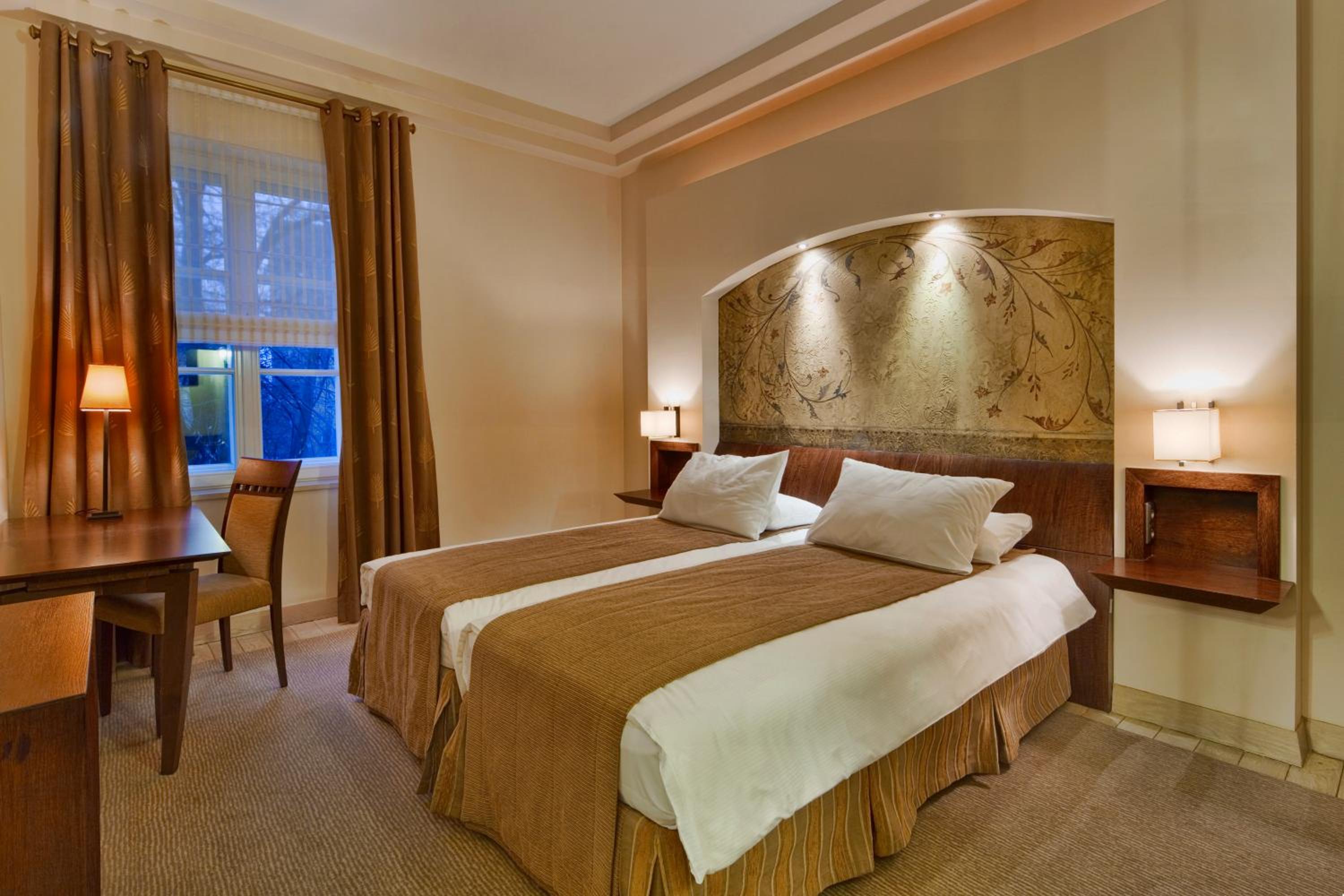Superior Twin Room - Photo 3