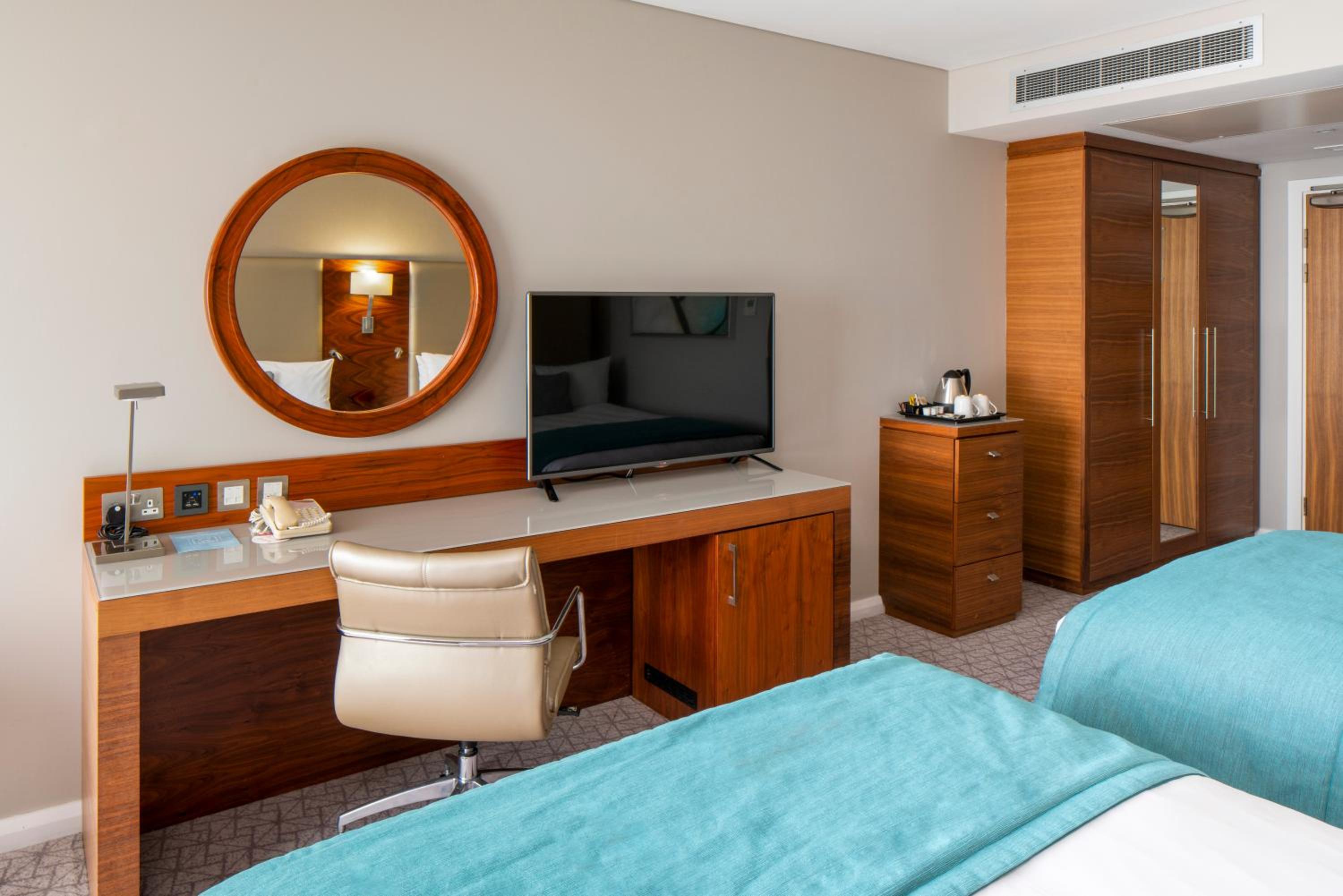 Standard Double Room with Two Double Beds photo 3