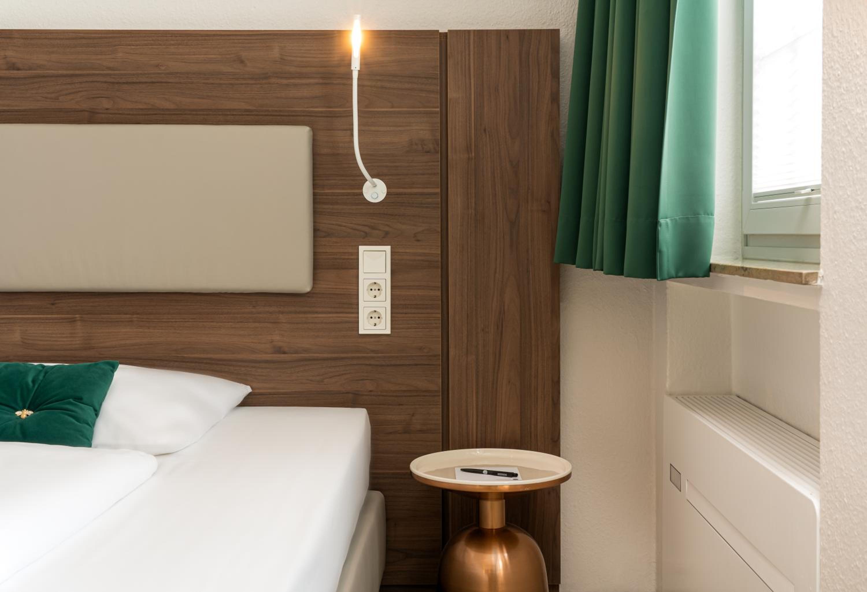 Single Room - Photo 4