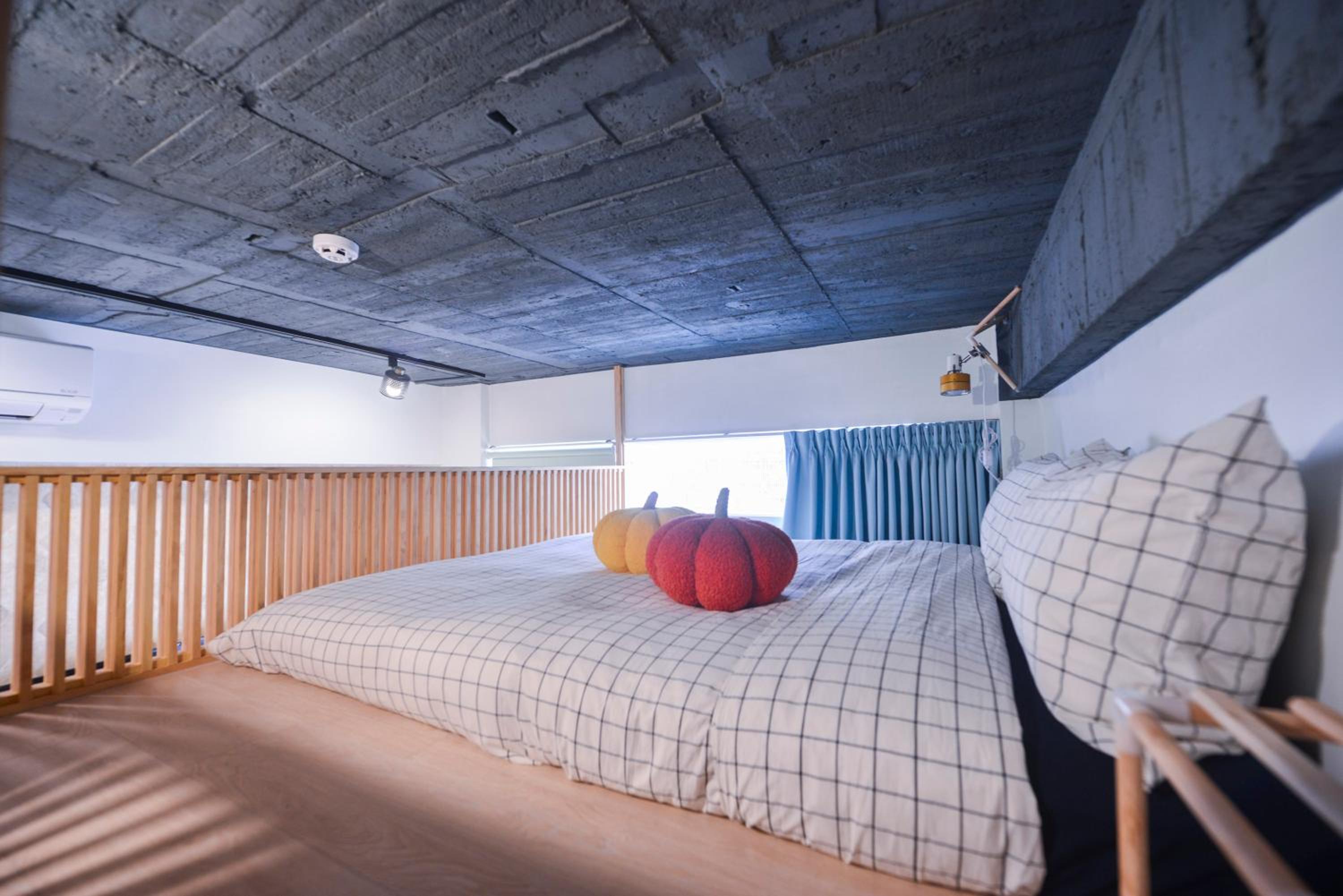 Deluxe Double Room - Photo 9
