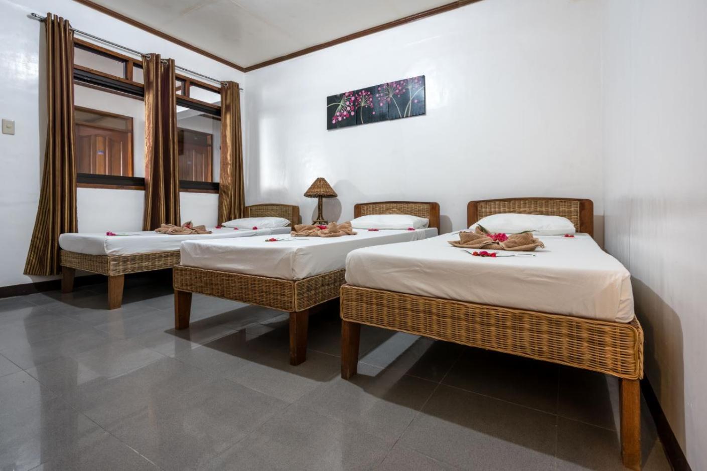 Superior Triple Room photo 2