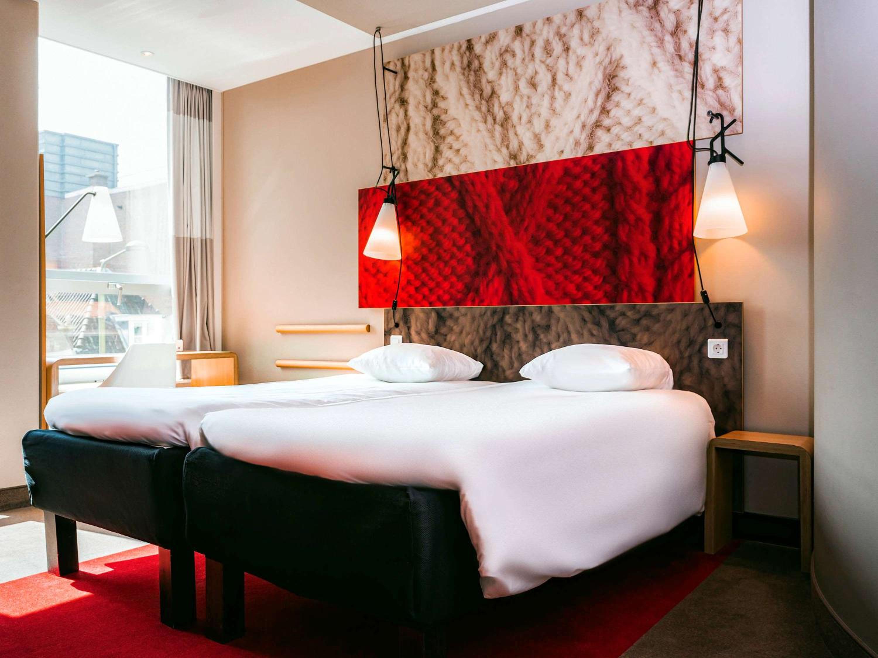 Standard Twin Room - Photo 2