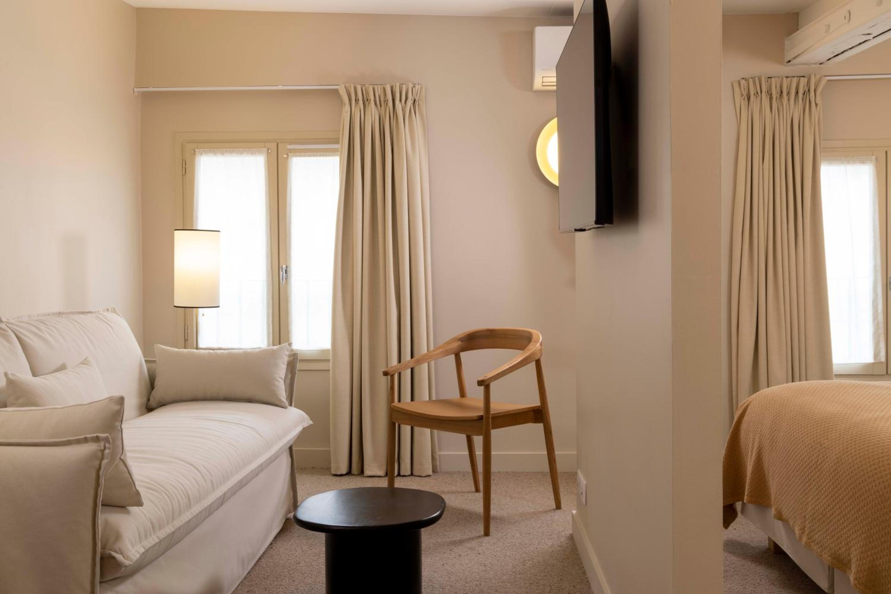 Junior Suite with Sauna Access