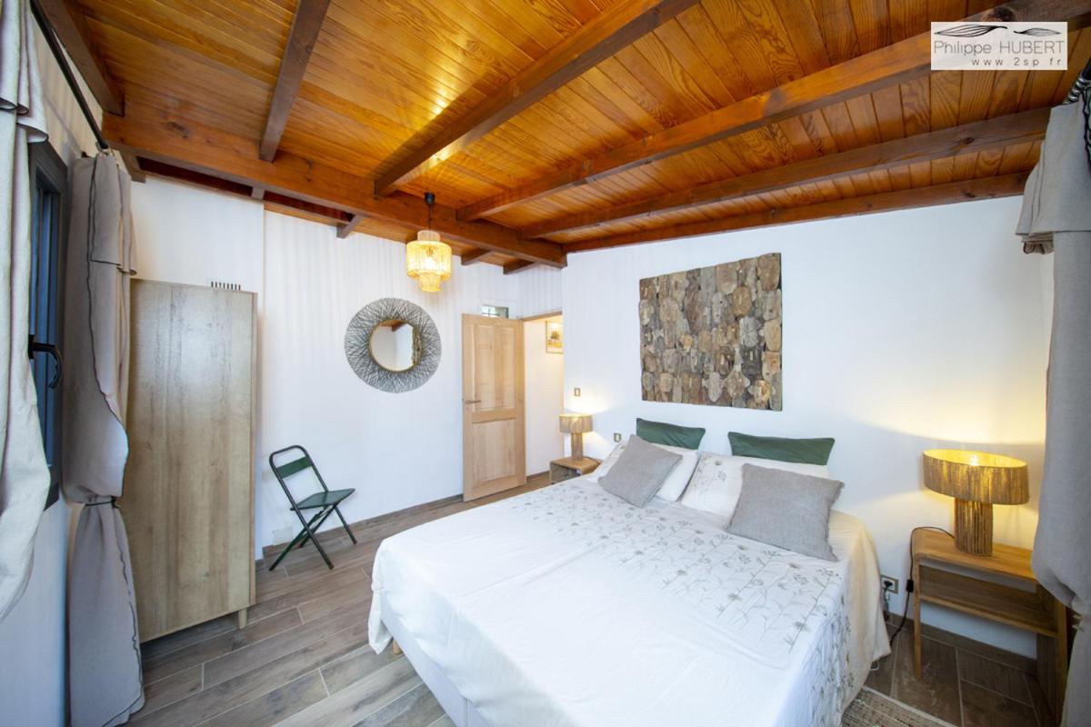 King Room with Pool View photo 1