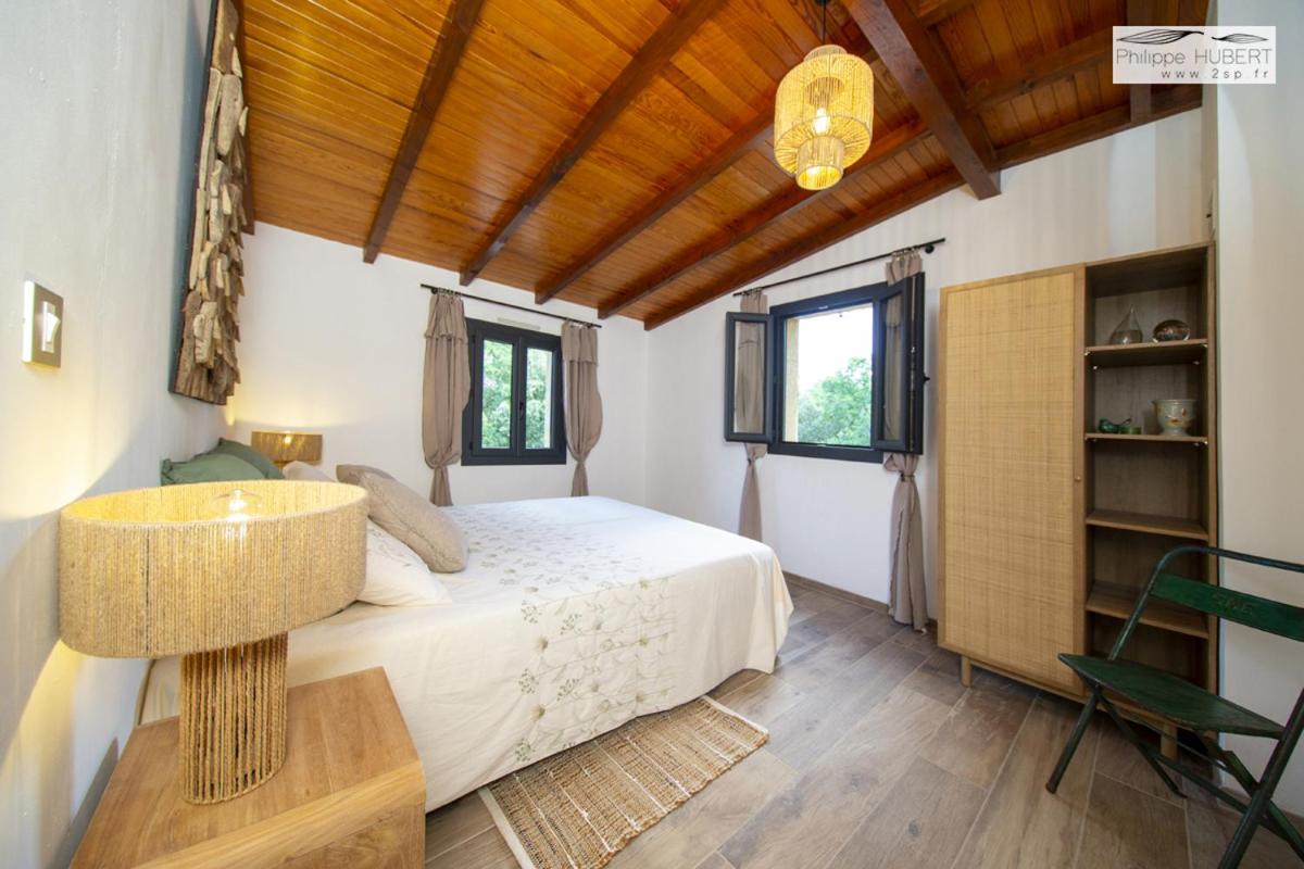 King Room with Pool View photo 3