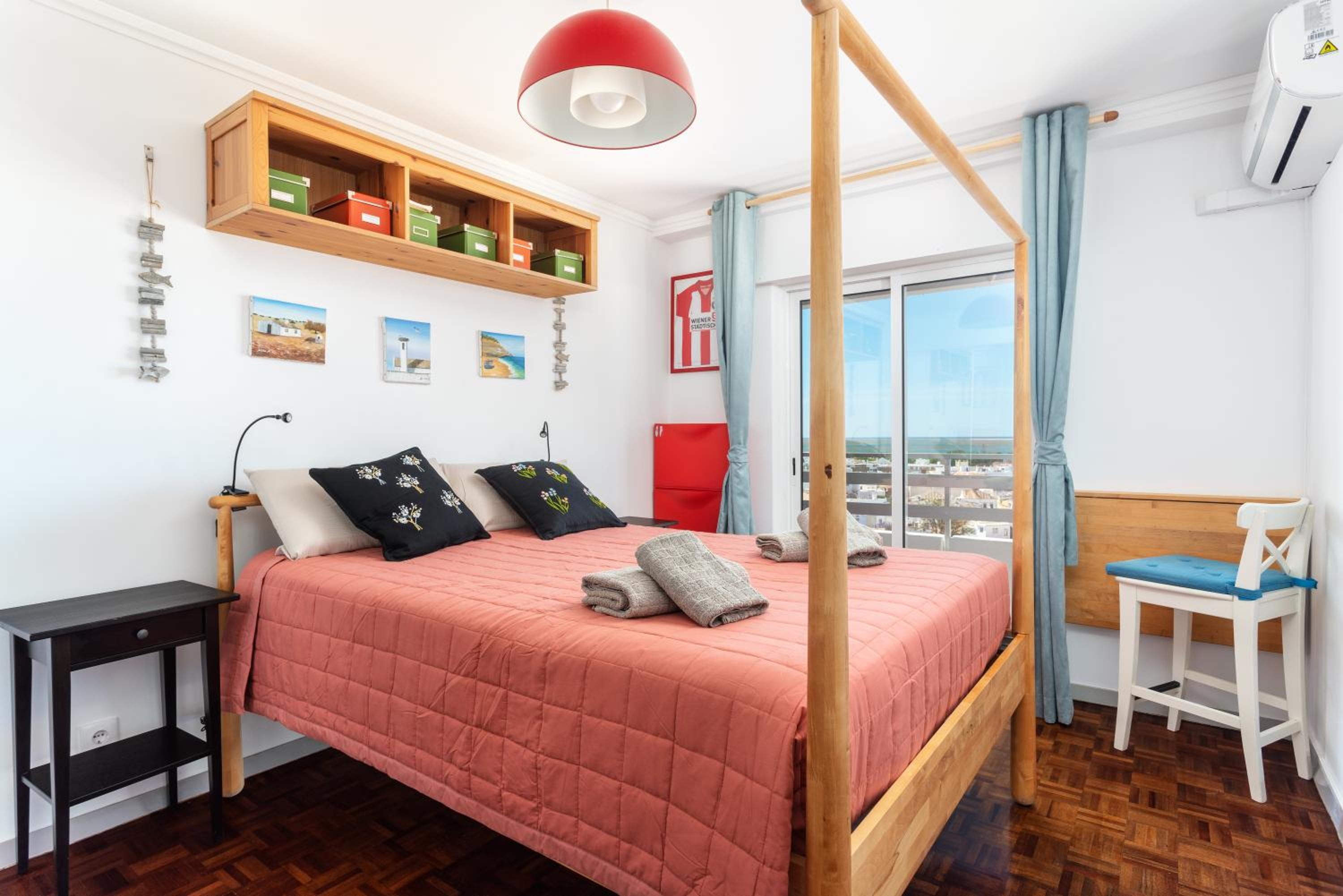 Three-Bedroom Apartment - Photo 6