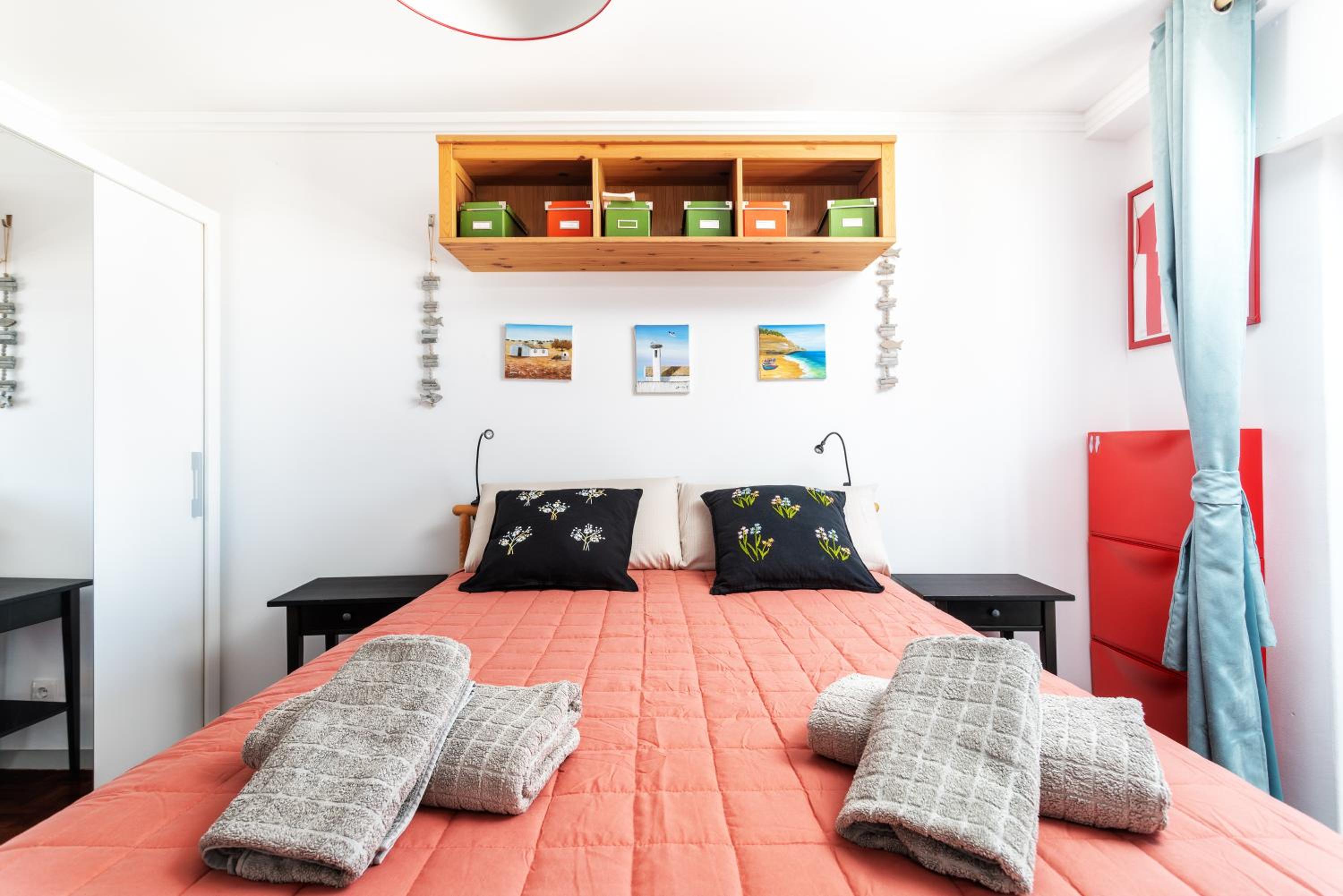 Three-Bedroom Apartment - Photo 7
