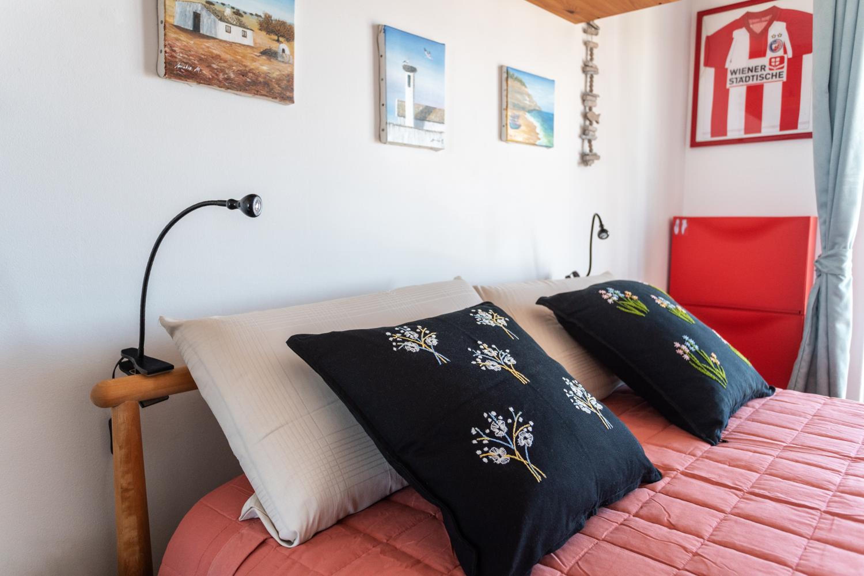 Three-Bedroom Apartment - Photo 10