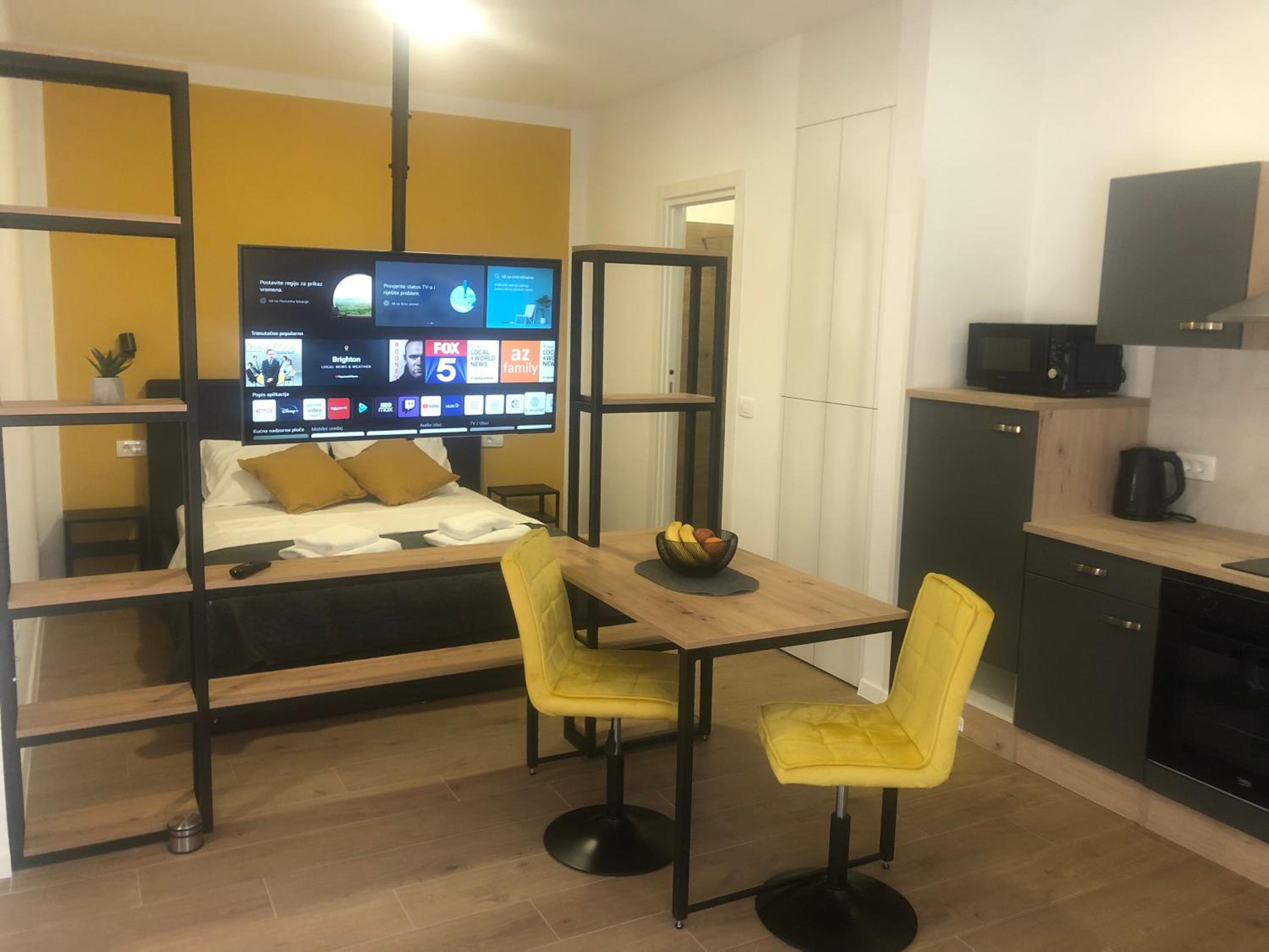One-Bedroom Apartment