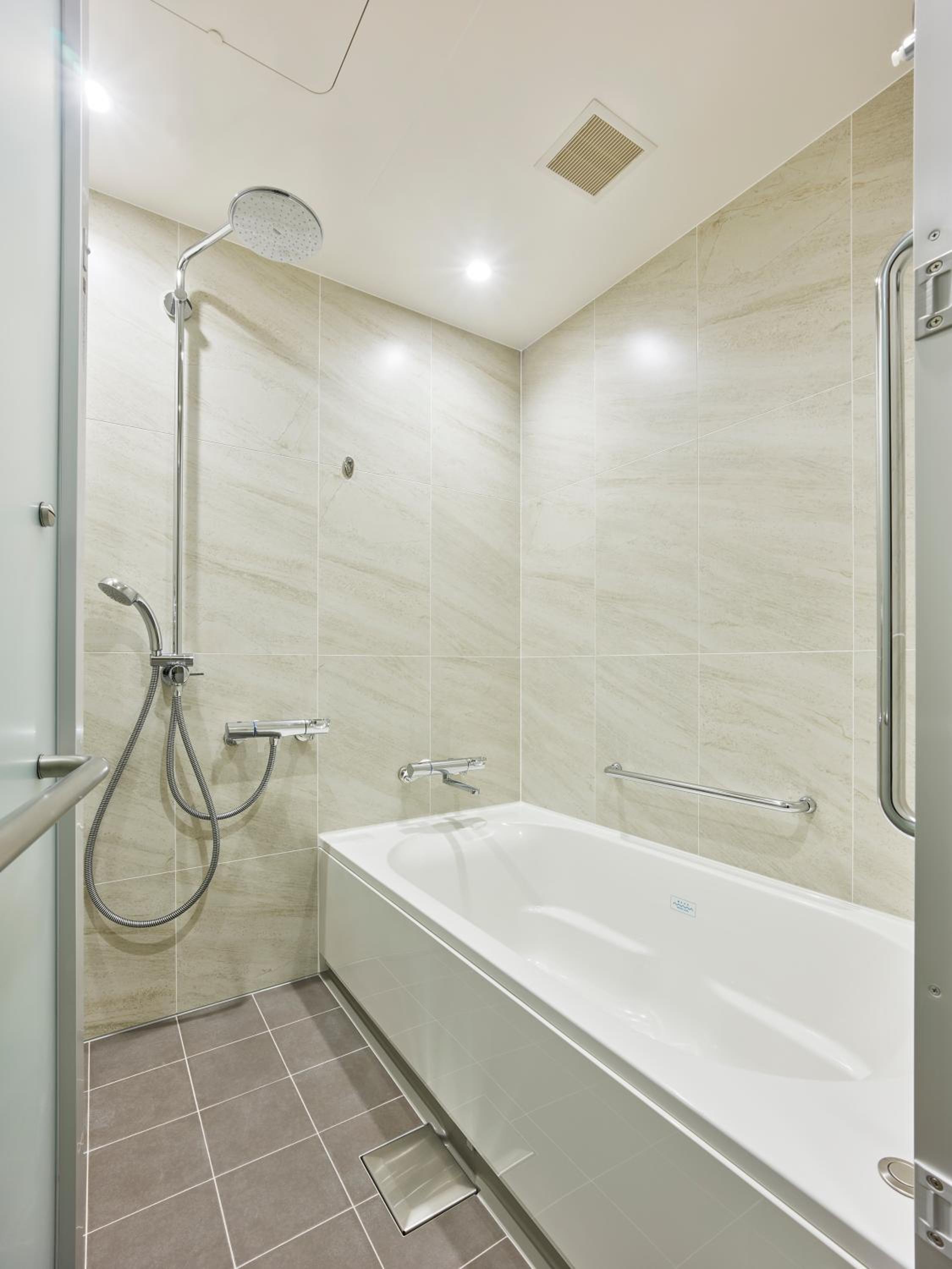 Suite - Photo 6