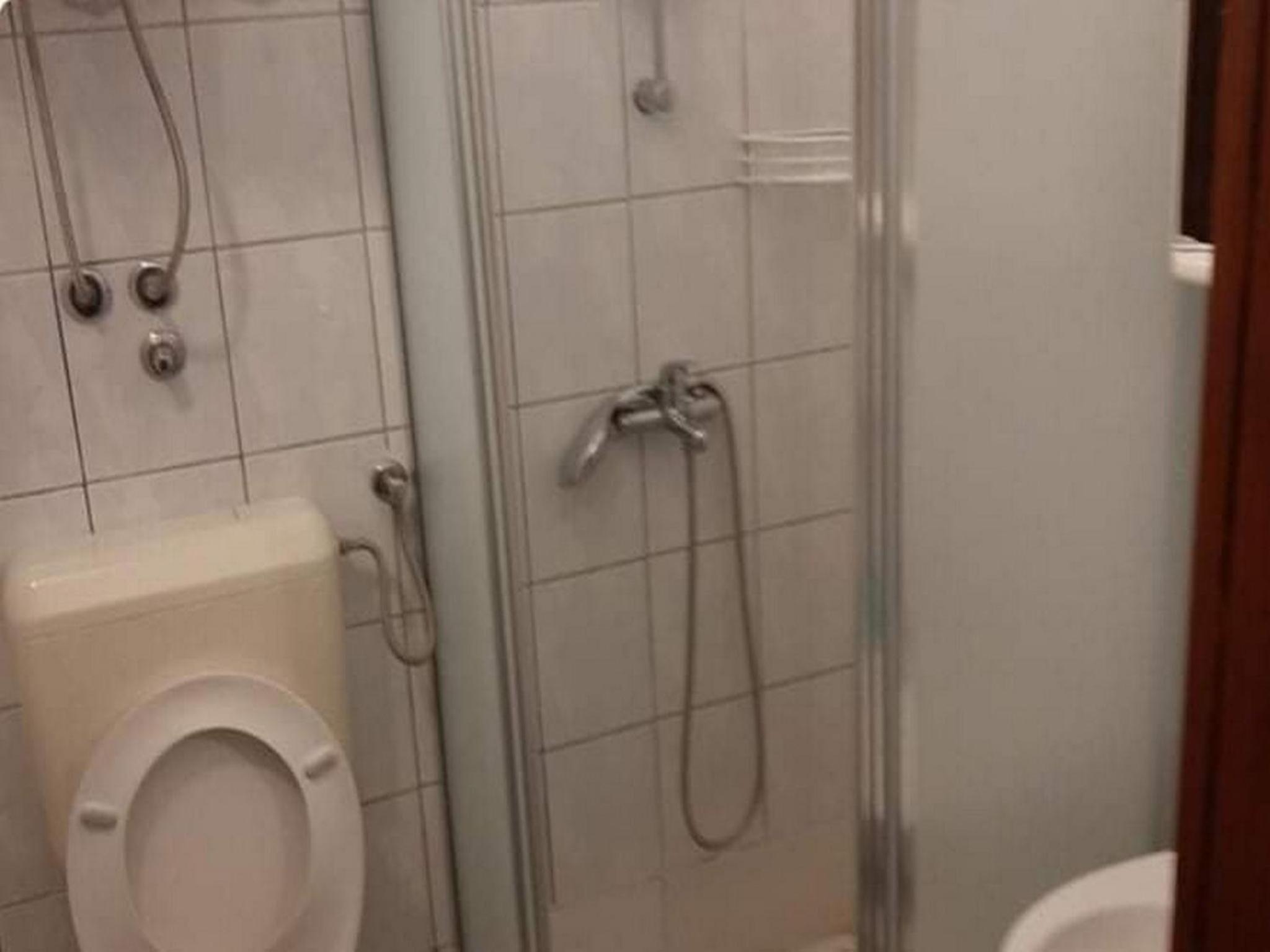 One Bedroom Apartment with Balcony photo 3
