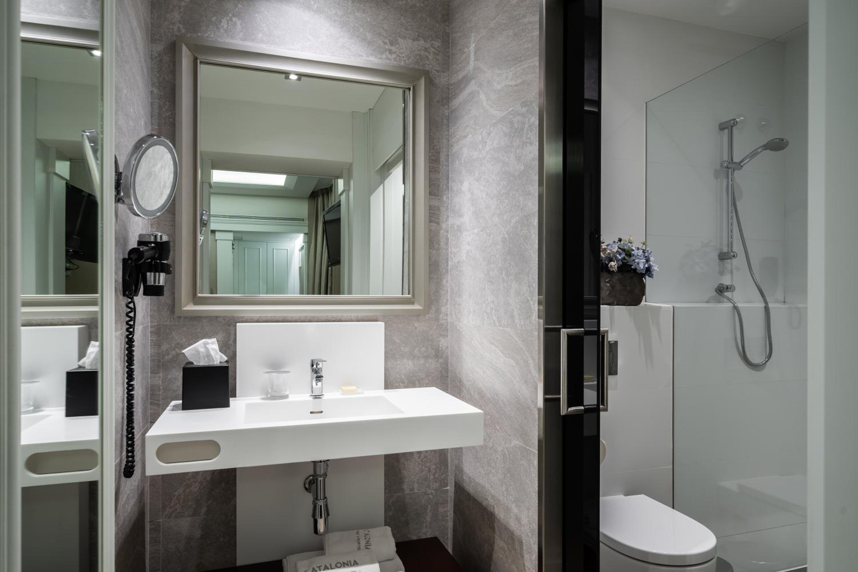Single Room photo 2