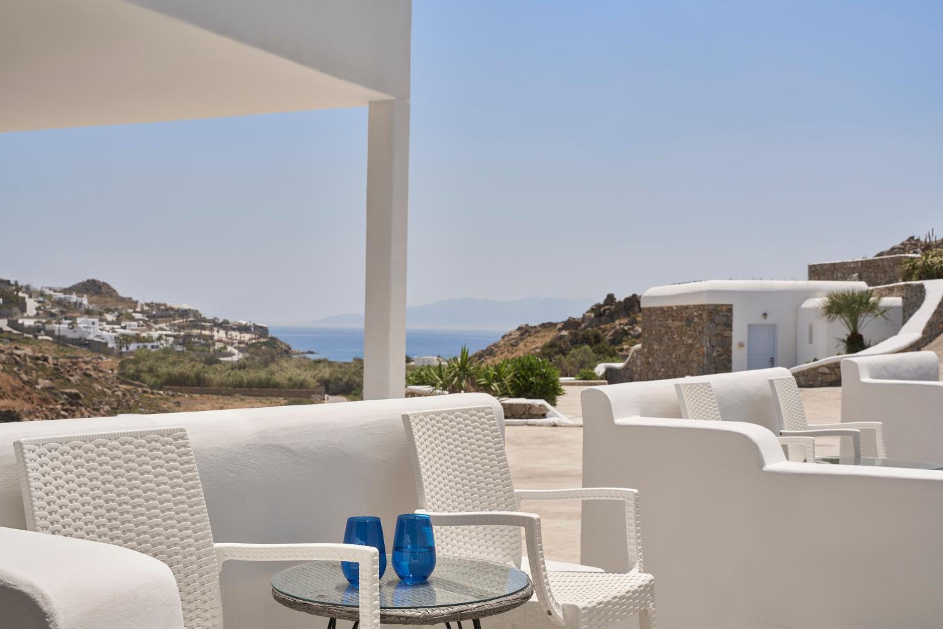 Standard Double or Twin Room with Sea View photo 2