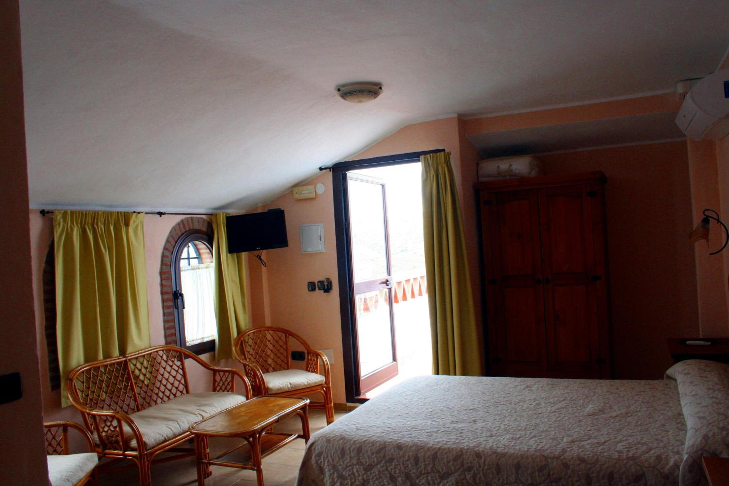 Studio with Terrace - Photo 14