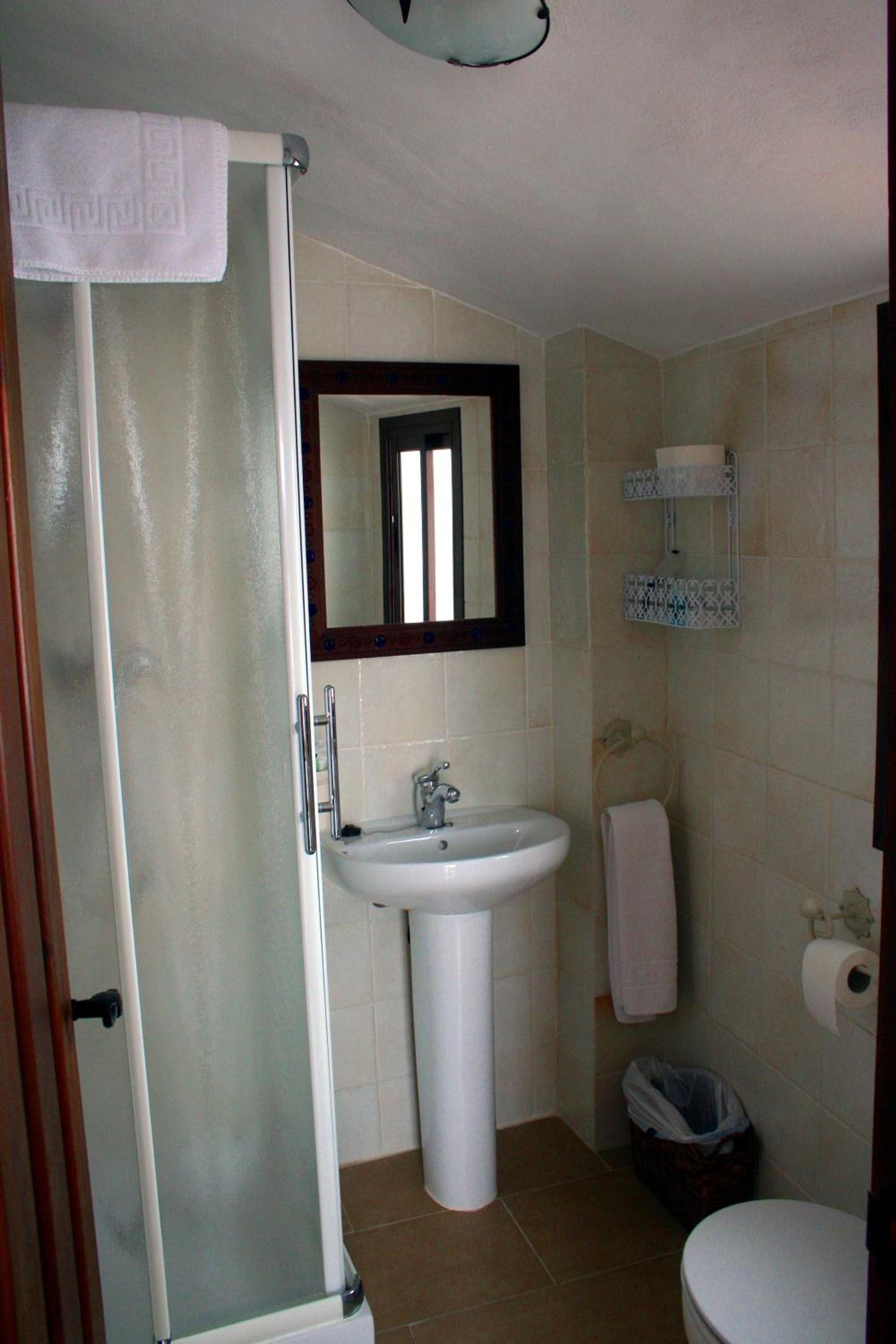 Studio with Terrace - Photo 7